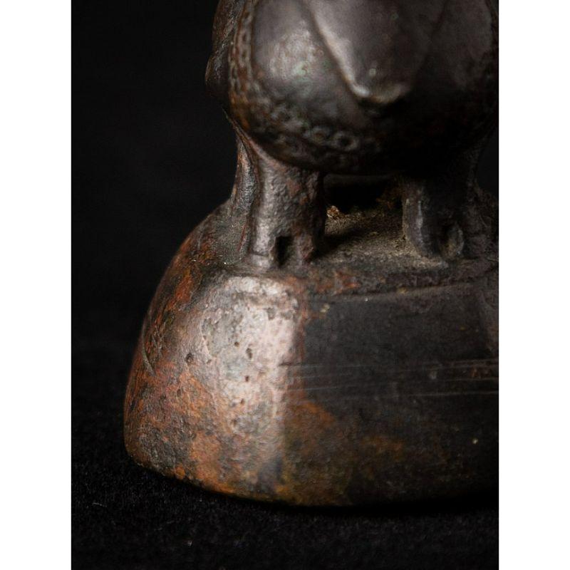 Antique bronze Opiumweight from Burma For Sale 5