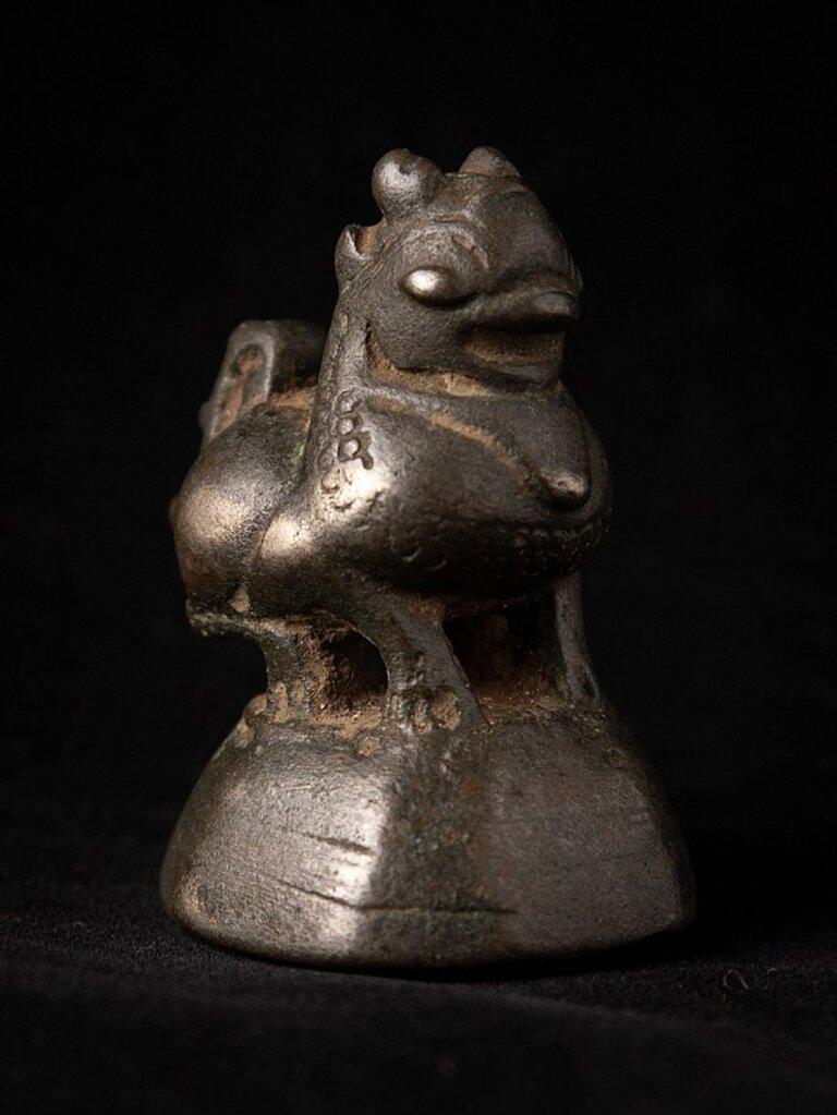 Antique bronze Opiumweight from Burma In Good Condition For Sale In DEVENTER, NL