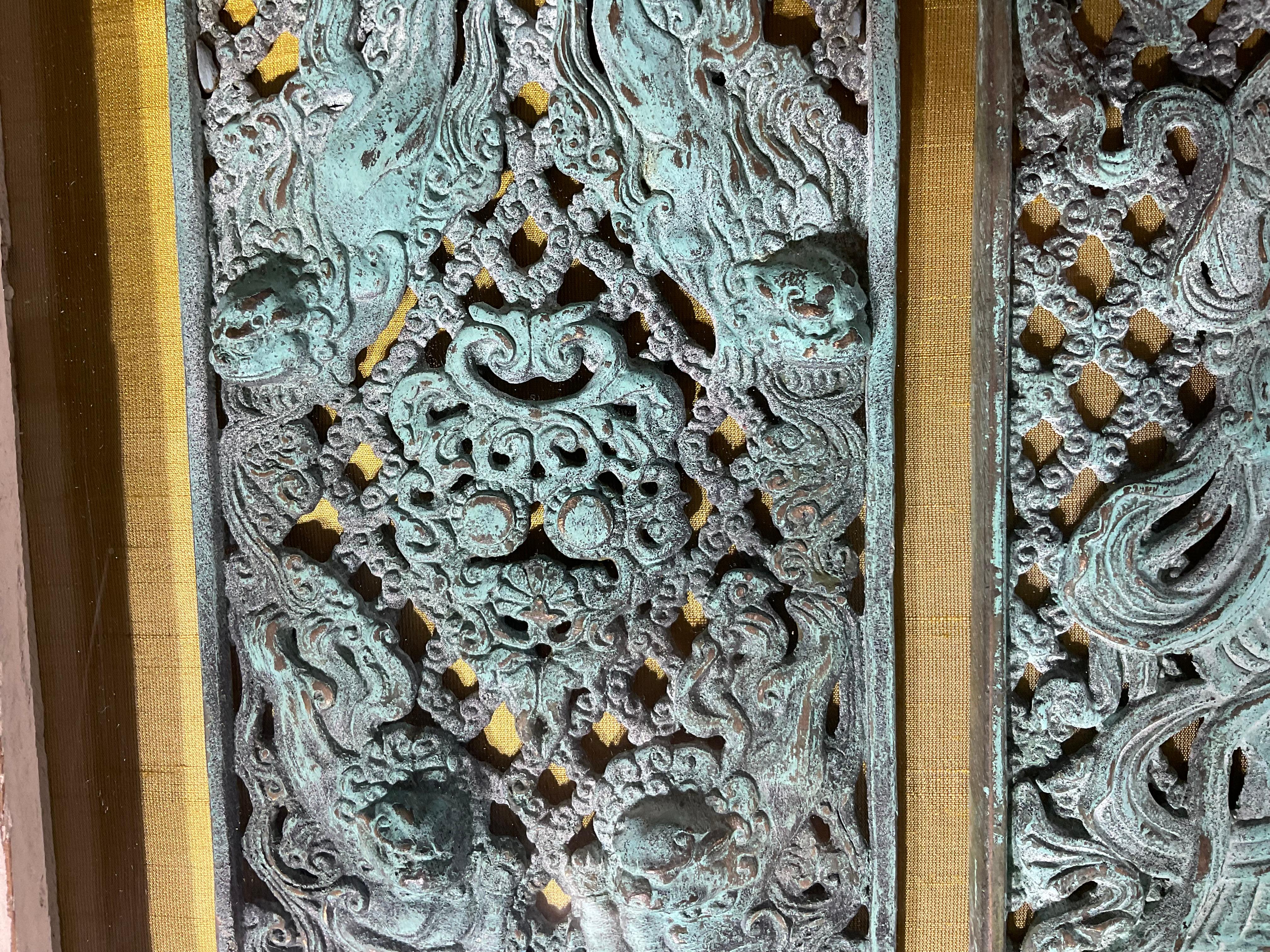 Boîte à ombres à panneaux en bronze antique - Art Déco Asiatique, Patina exquise en vente 8