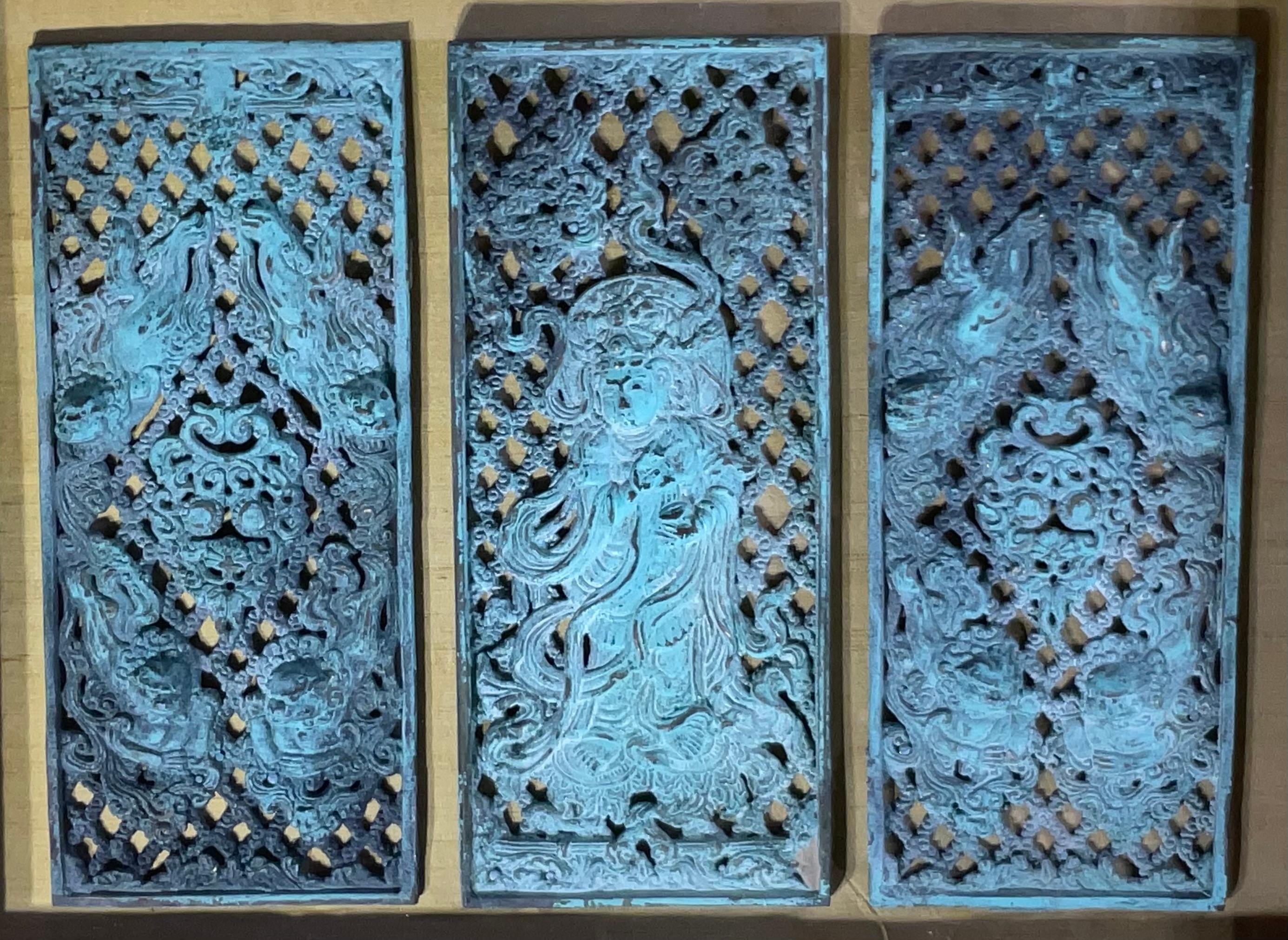 Boîte à ombres à panneaux en bronze antique - Art Déco Asiatique, Patina exquise en vente 12