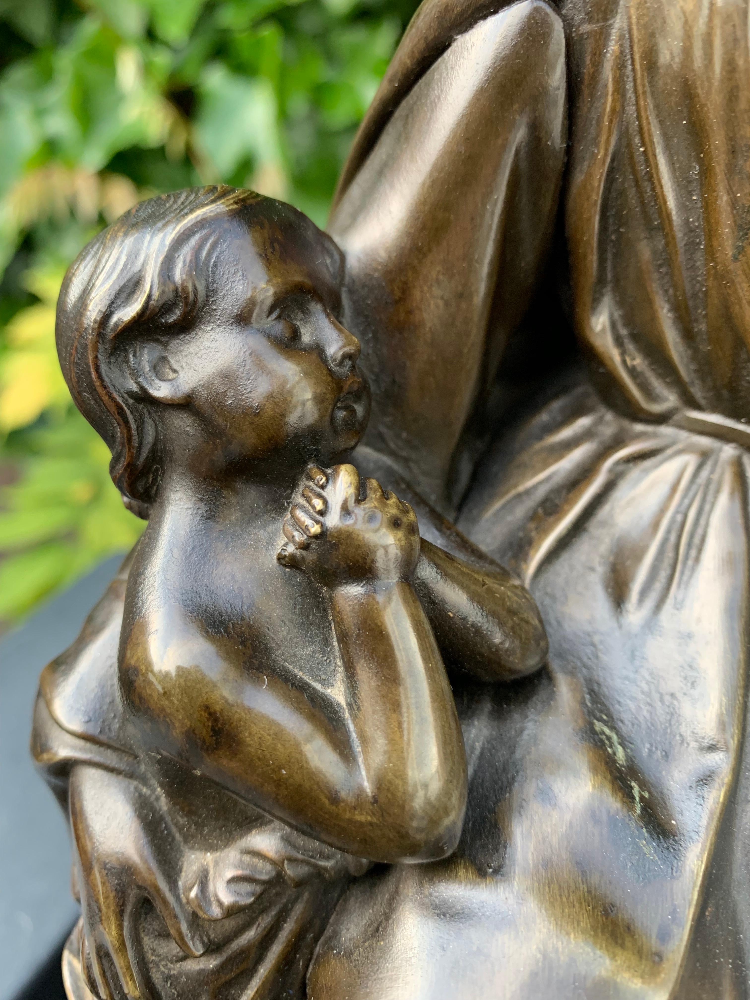 Antique Bronze Religious Art Sculpture / Statue Depicting Christ with Children For Sale 7