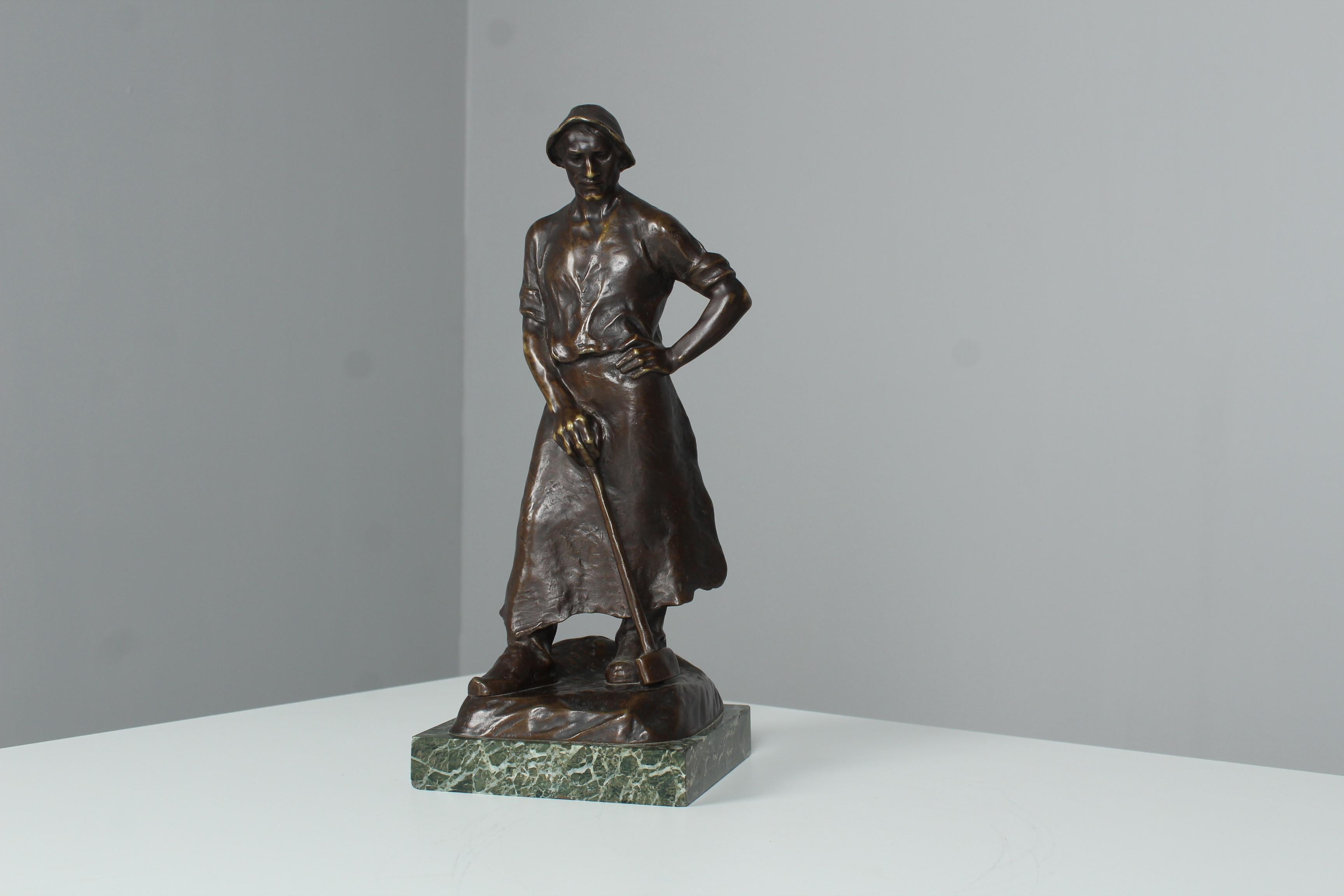 Austrian Antique Bronze Sculpture By Adolf Josef Pohl (1872-1930), Blacksmith, Austria For Sale