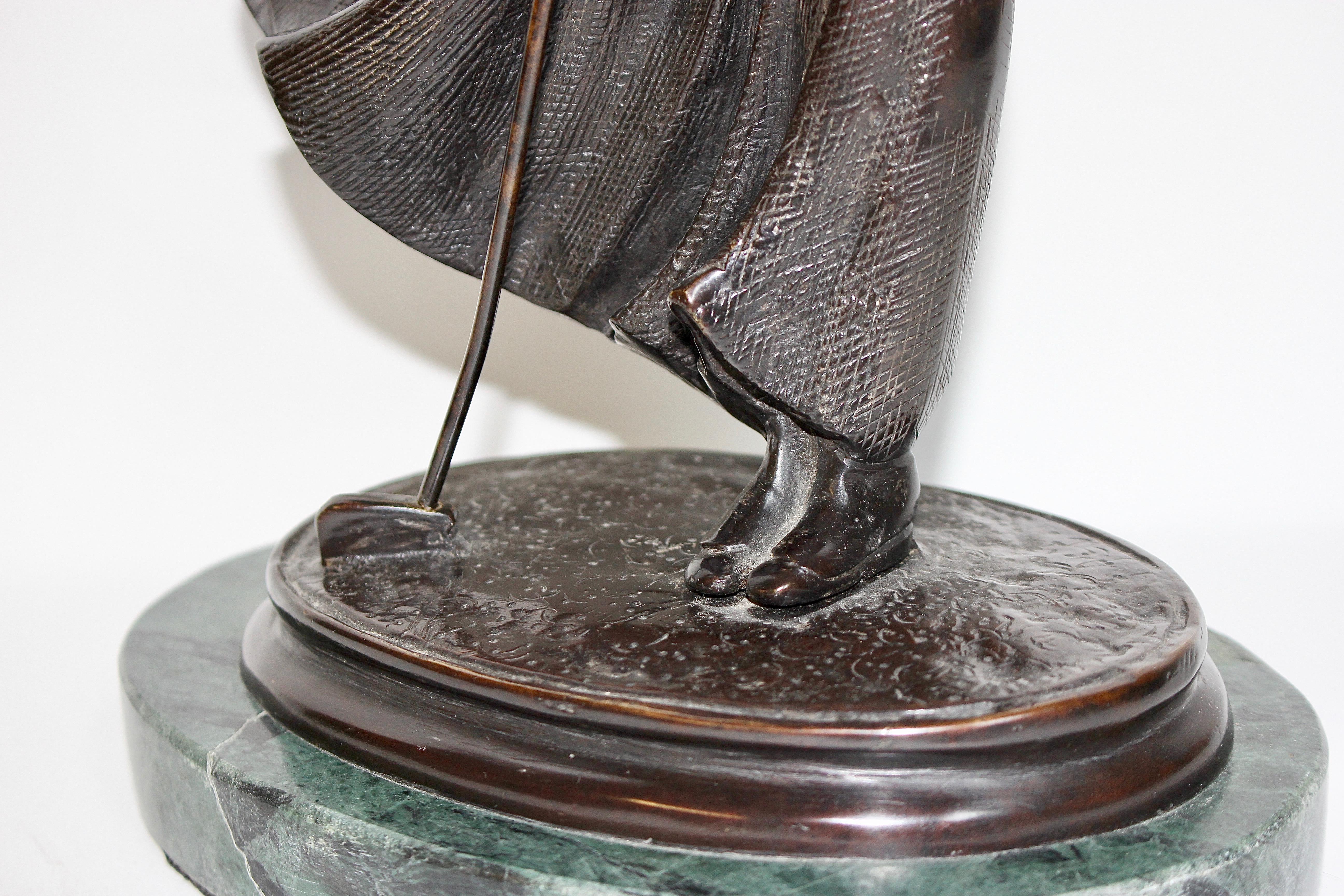 Antike antike Bronze-Skulptur, Elegante Golfspielerin (19. Jahrhundert) im Angebot