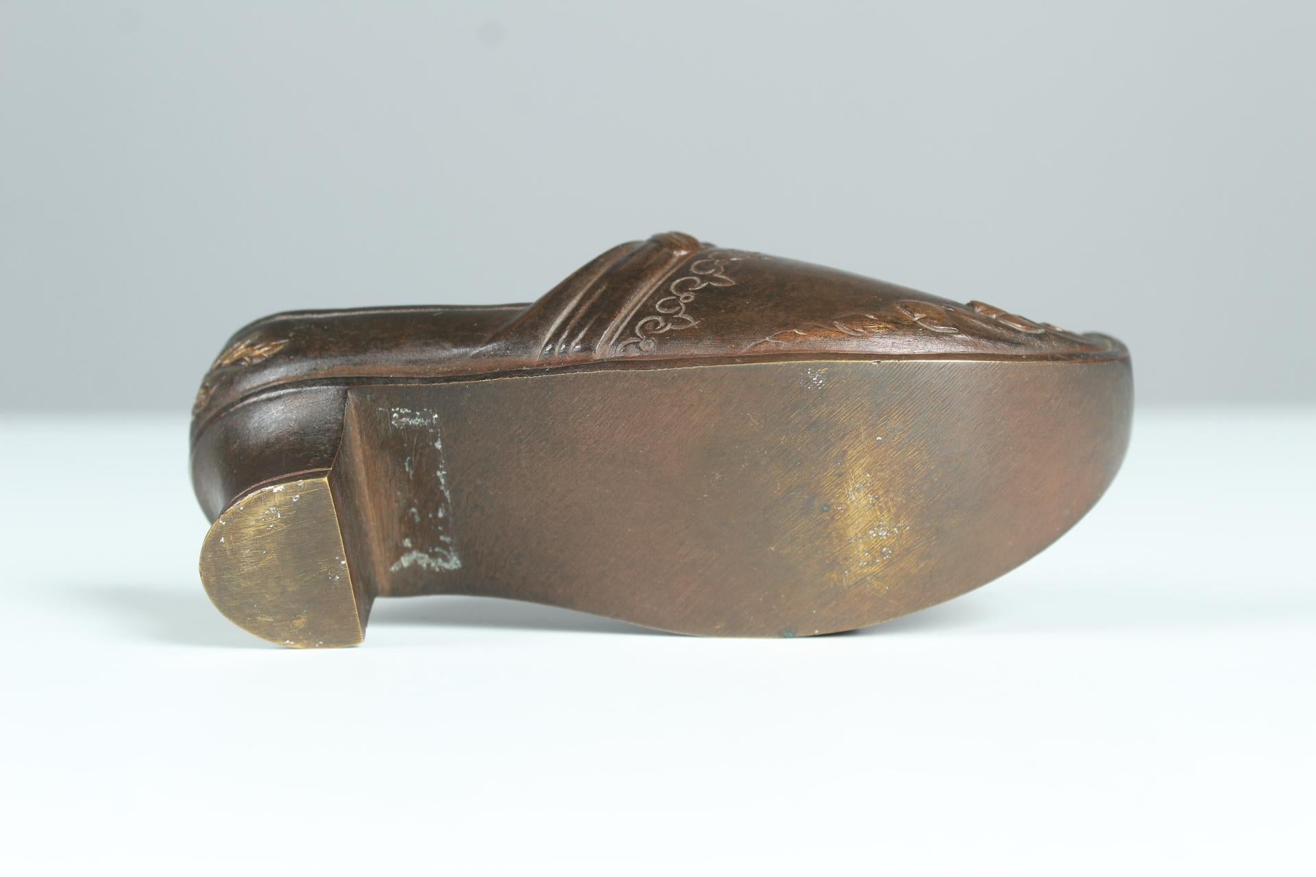 Antique Bronze Sculpture, Jewelry Tray, French Shoe, Late 19th Century, France For Sale 3
