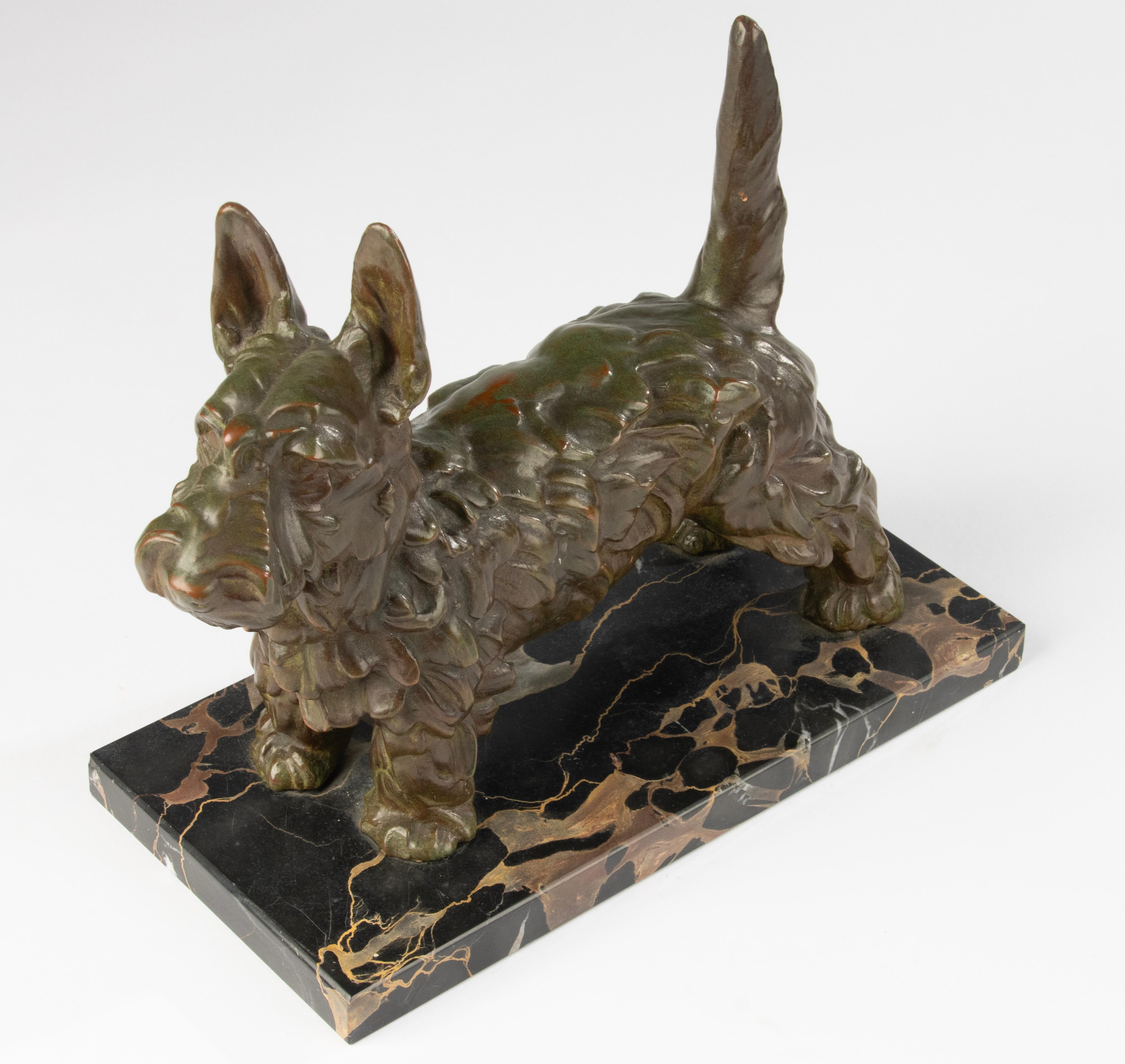 Antike Bronzeskulptur eines schottischen Hundes aus Schottland – frühes 20. Jahrhundert im Angebot 8