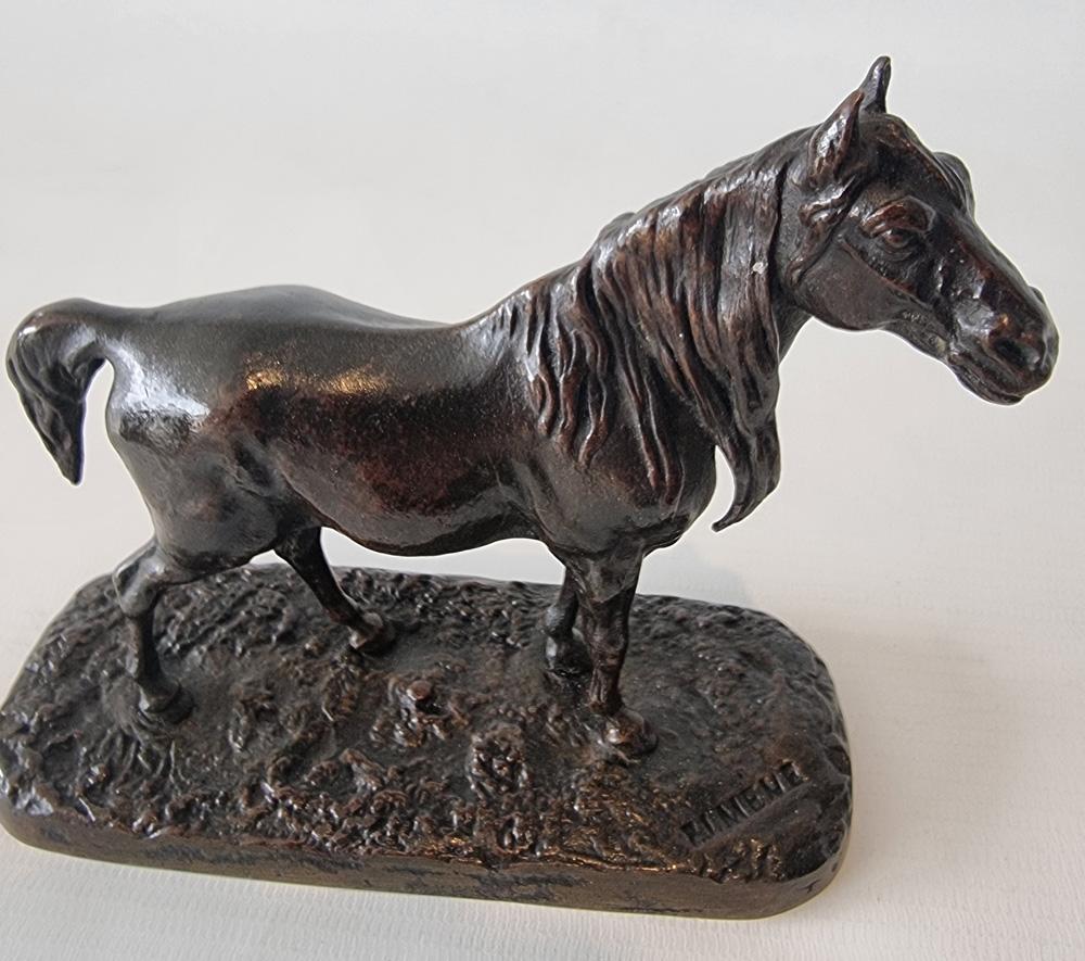 Antike Bronzeskulptur eines Hengstes 'Cheval Arabe' Nr. 1 signiert P J Mene (Mittleres 19. Jahrhundert) im Angebot