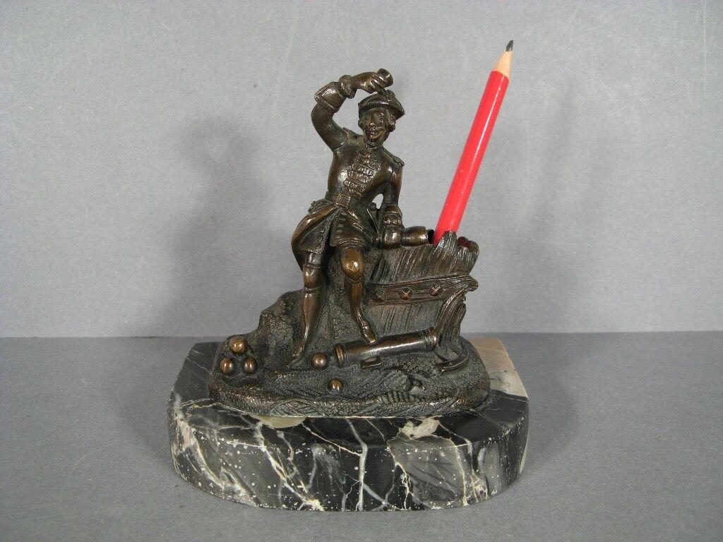 Escultura antigua de bronce de un cañonero del Antiguo Régimen -1Y80 5