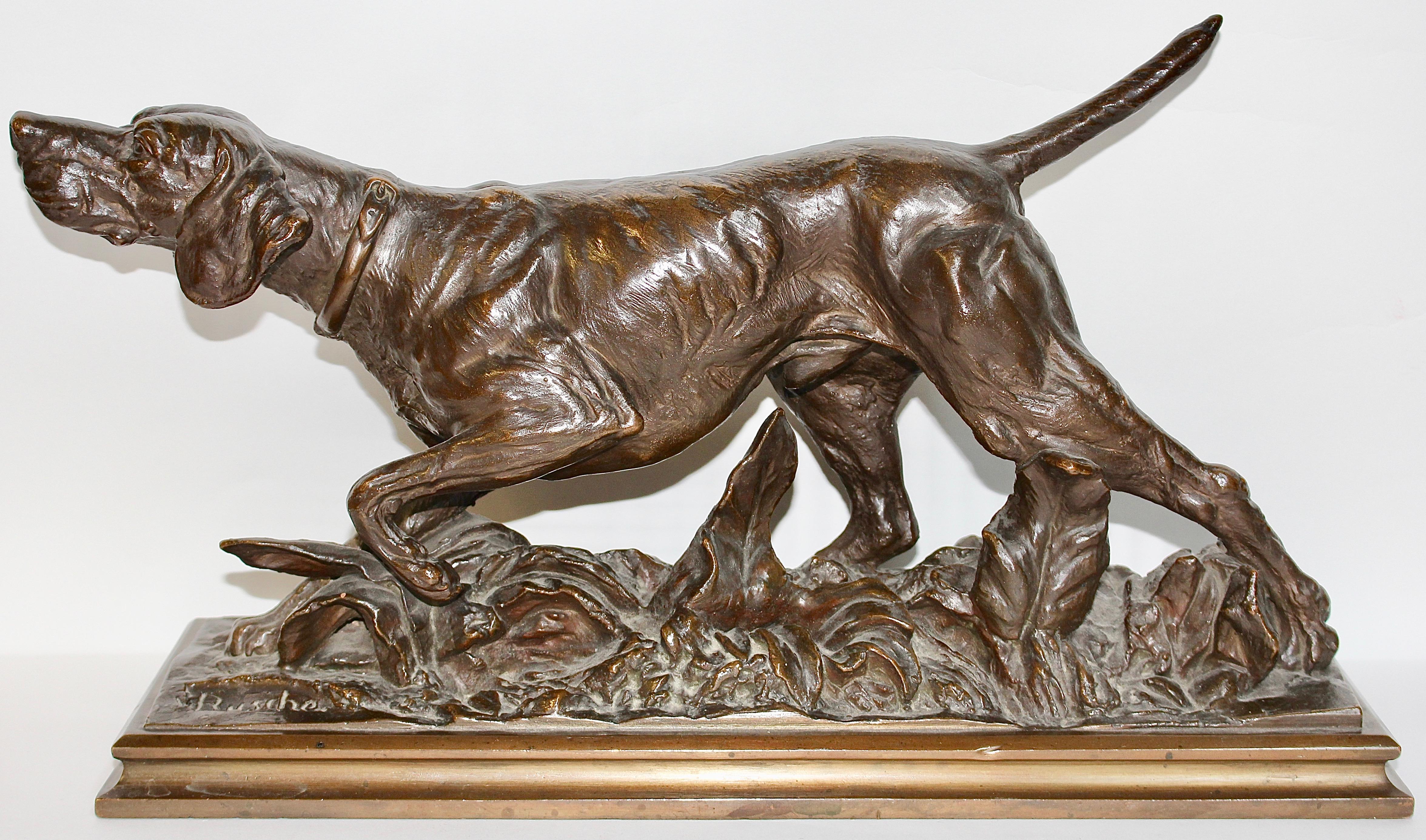 Pretty and decorative antique bronze sculpture.
Antique bronze sculpture. Walking Hound, gundog. Signed 