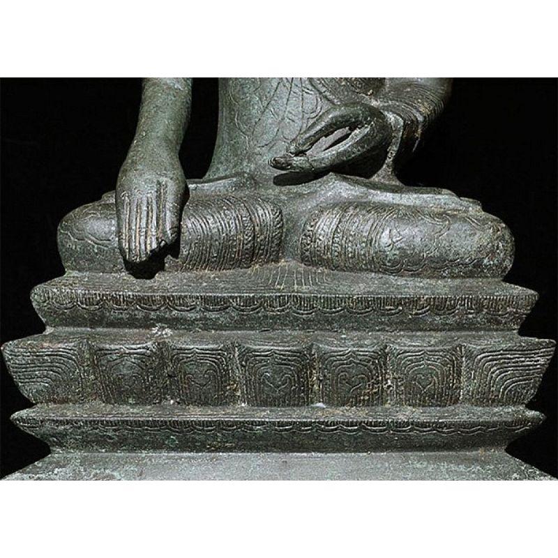 Antique Bronze Shan Buddha from Burma For Sale 7