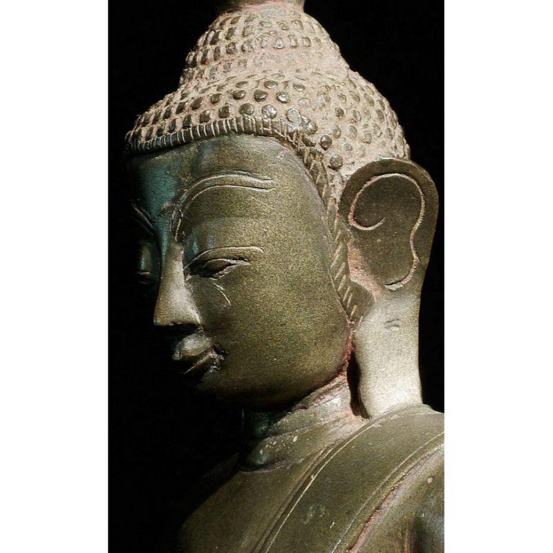 Antique Bronze Shan Buddha from Burma For Sale 9