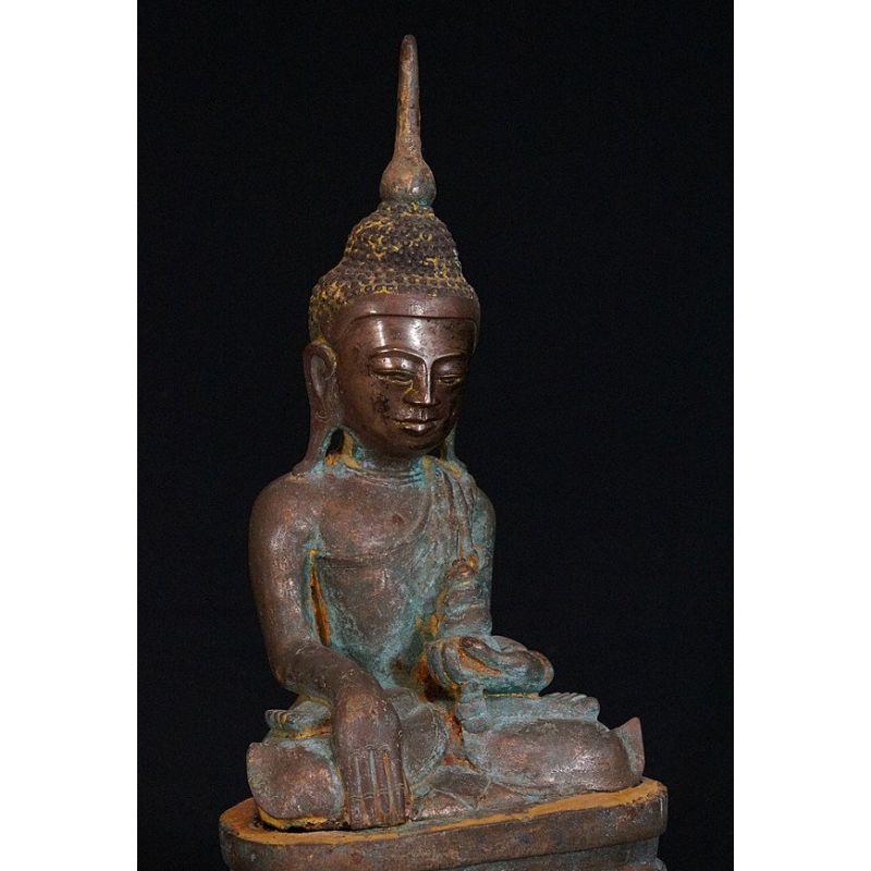 Antique bronze Shan Buddha from Burma Original Buddhas For Sale 1