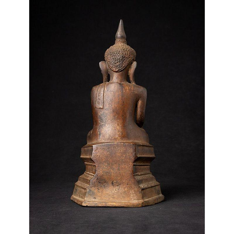 Antique Bronze Shan Buddha Statue from Burma In Good Condition For Sale In DEVENTER, NL