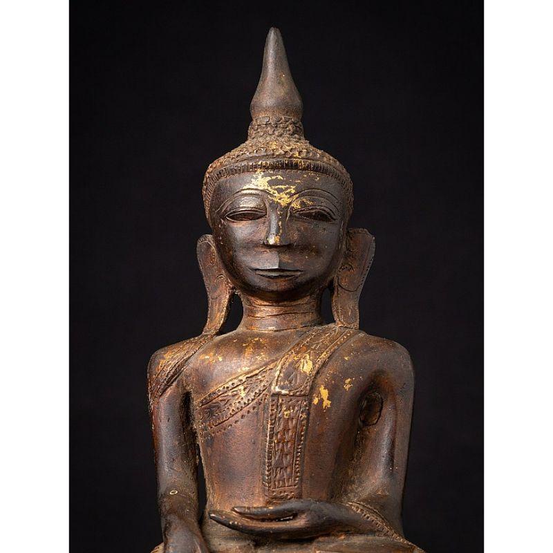 Antique Bronze Shan Buddha Statue from Burma For Sale 4