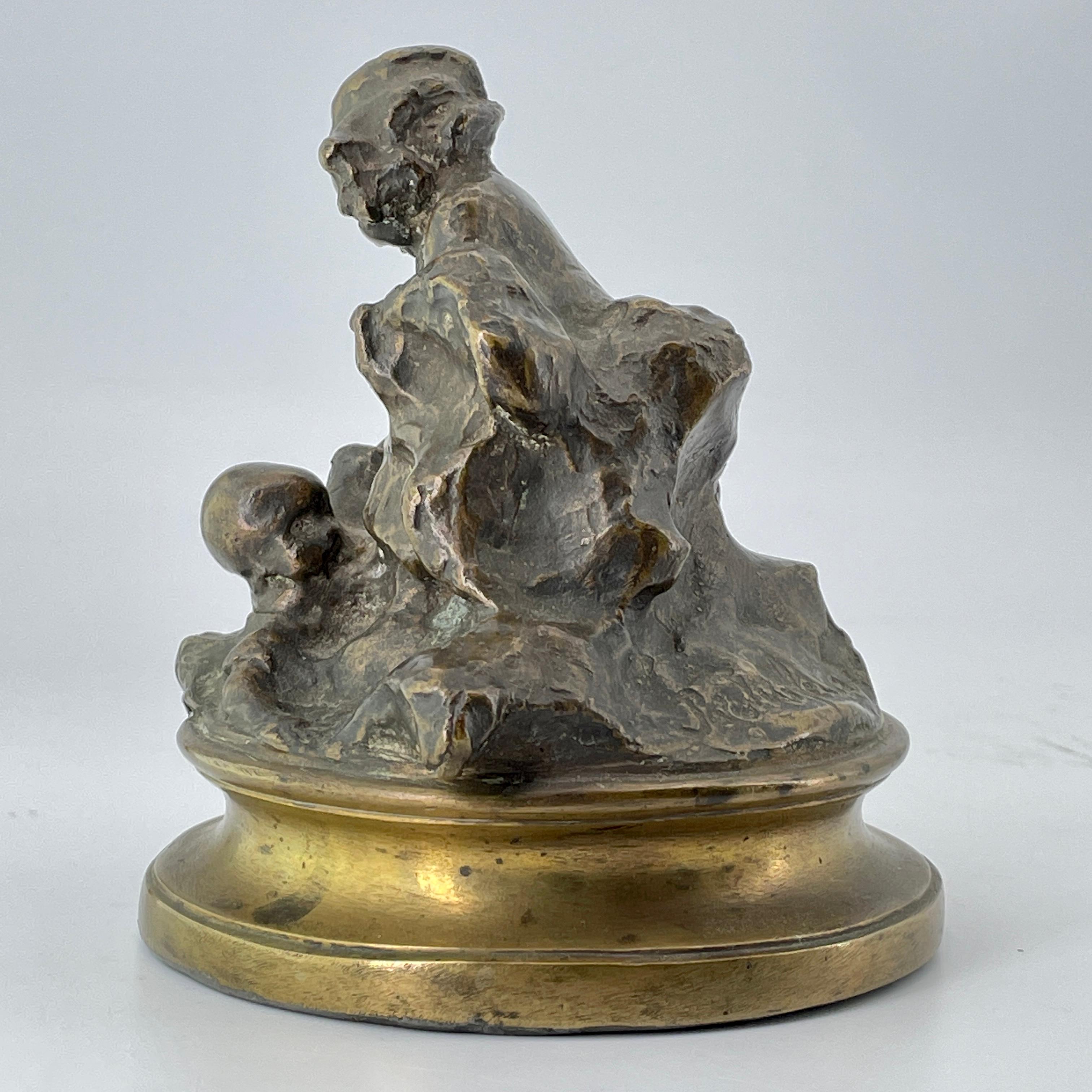 Moderne Ancienne sculpture de plateau de table en bronze d'un artiste illisible de ChiId signée comme Rodin en vente