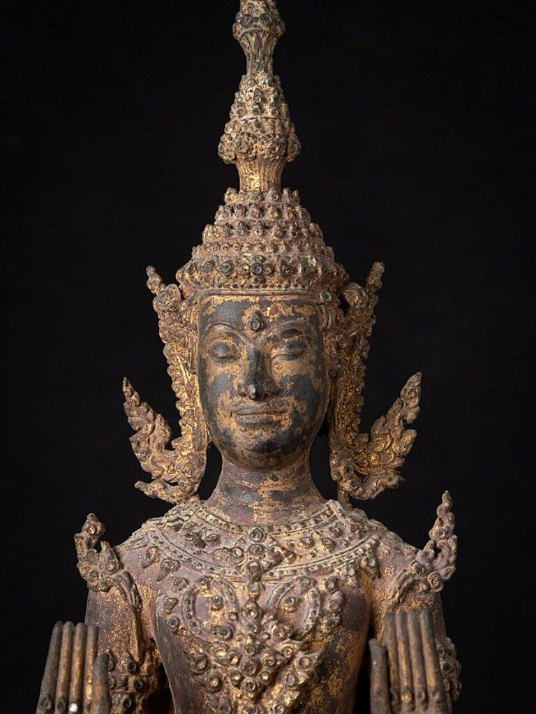 Antique Bronze Thai Buddha Statue from Thailand For Sale 6