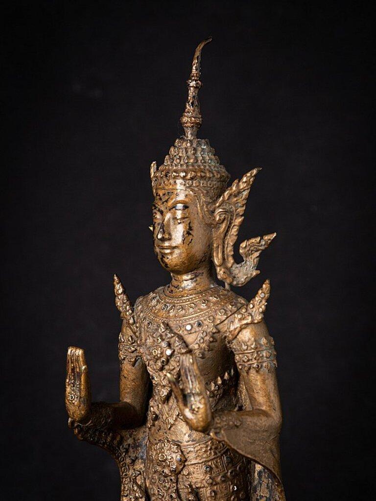 Statue de Bouddha thaïlandais en bronze ancien de Thaïlande en vente 5