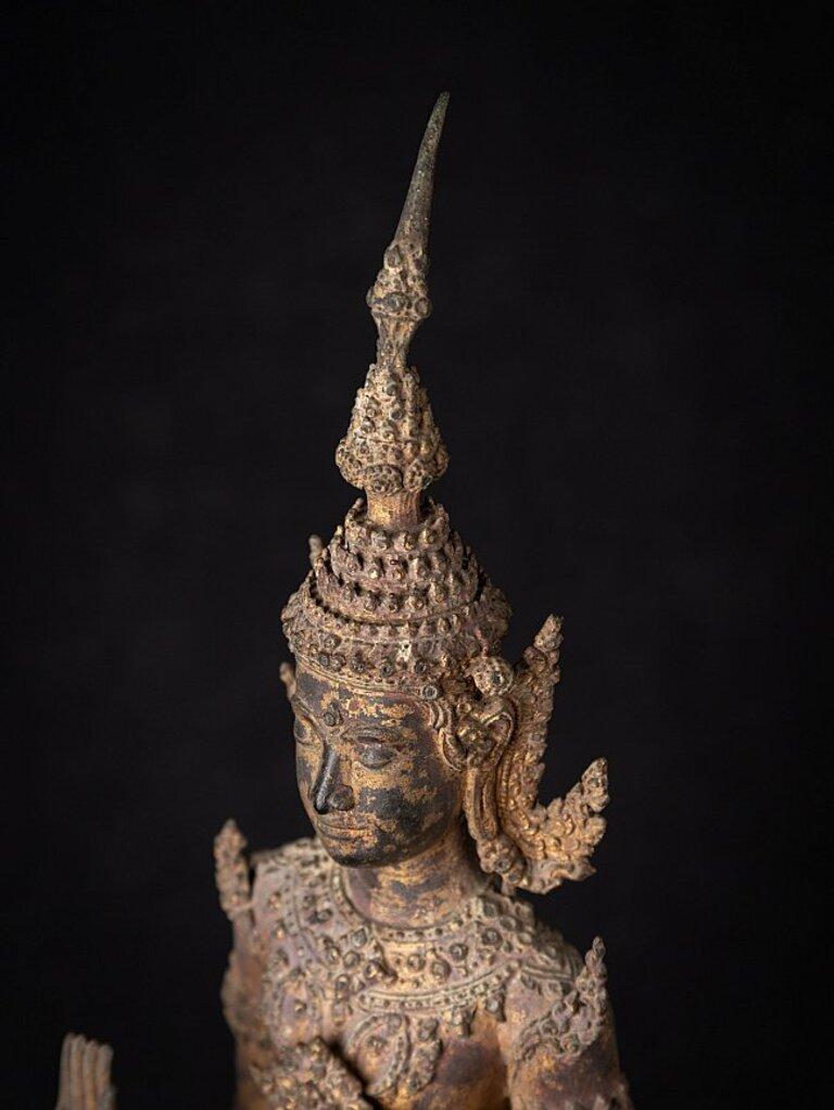 Antique Bronze Thai Buddha Statue from Thailand For Sale 10