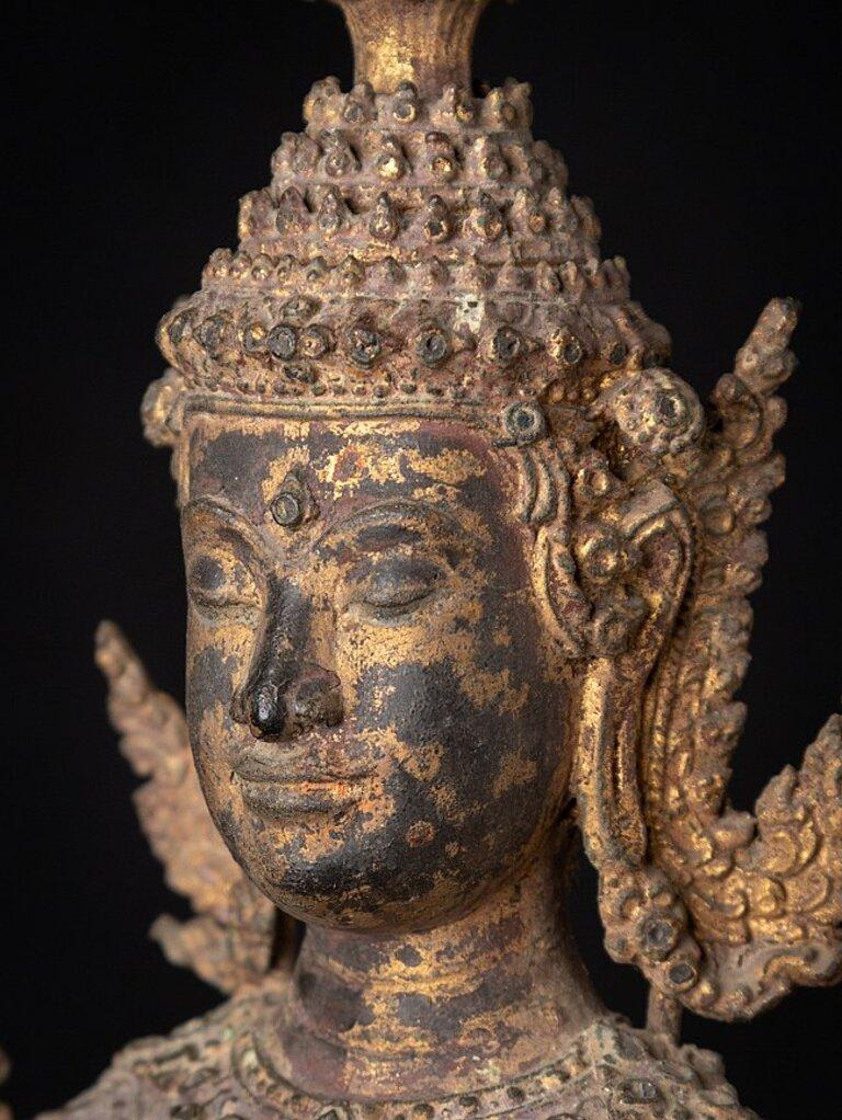 Antique Bronze Thai Buddha Statue from Thailand For Sale 11