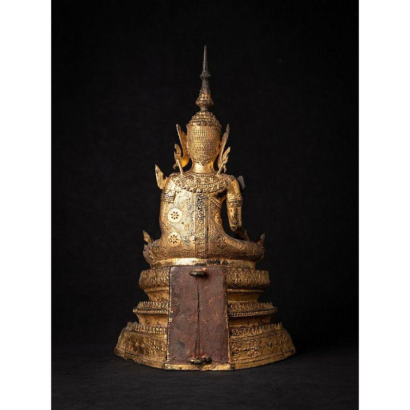 Antique Bronze Thai Buddha Statue from Thailand In Good Condition In DEVENTER, NL