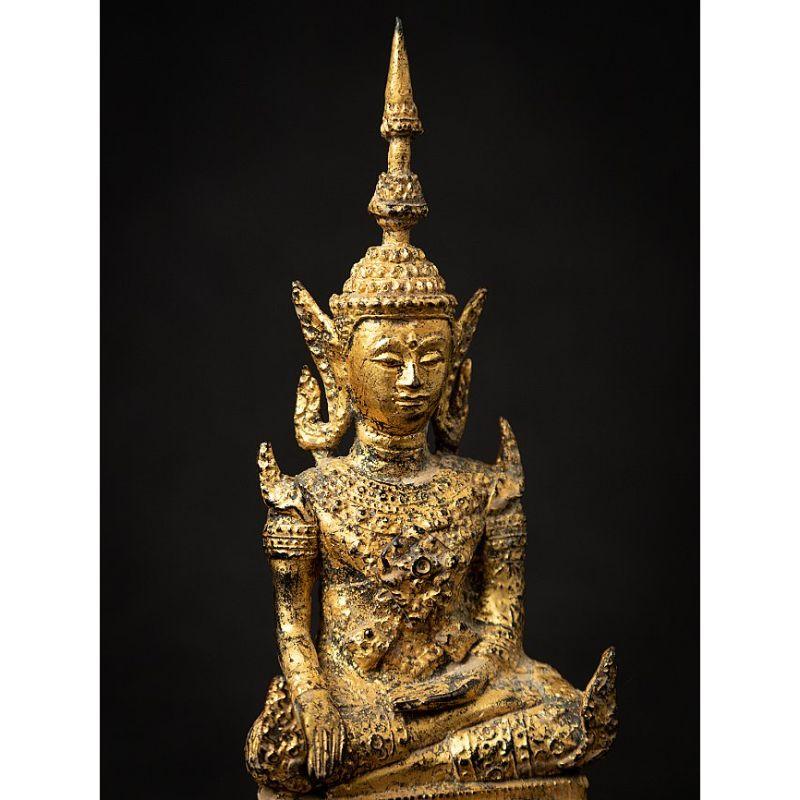 Antique Bronze Thai Buddha Statue from Thailand For Sale 3