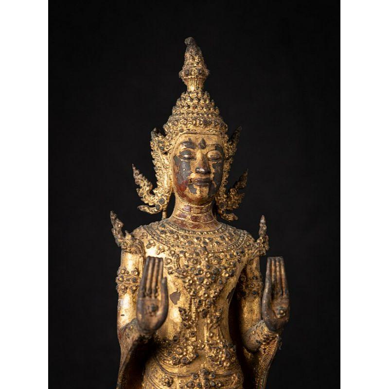 Antique Bronze Thai Buddha Statue from Thailand For Sale 2