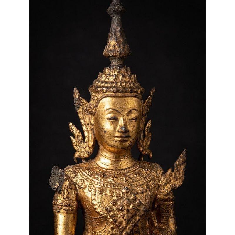 Antique Bronze Thai Buddha Statue from Thailand For Sale 3