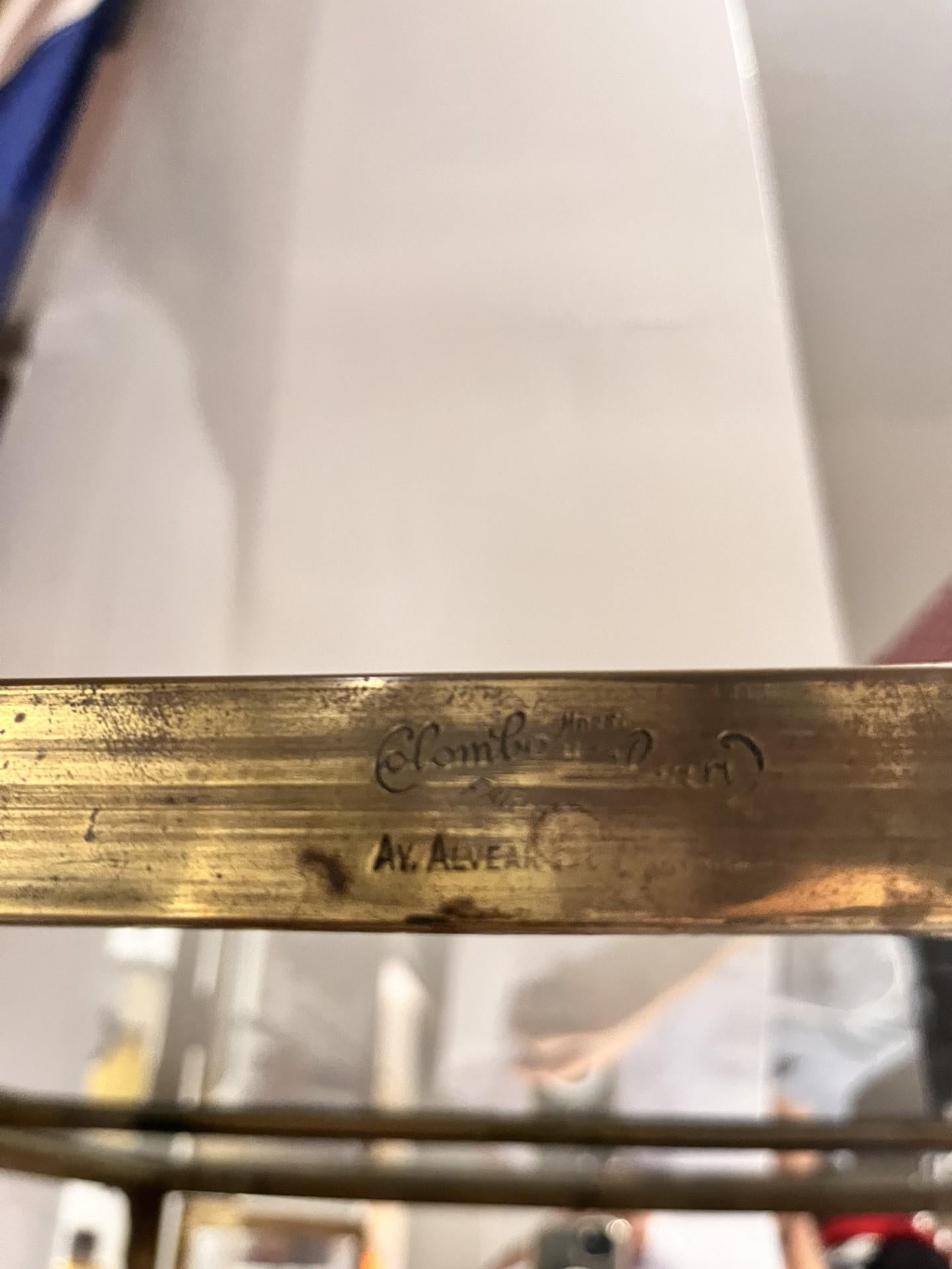 Vitrina de Bronce Antiguo en venta 4
