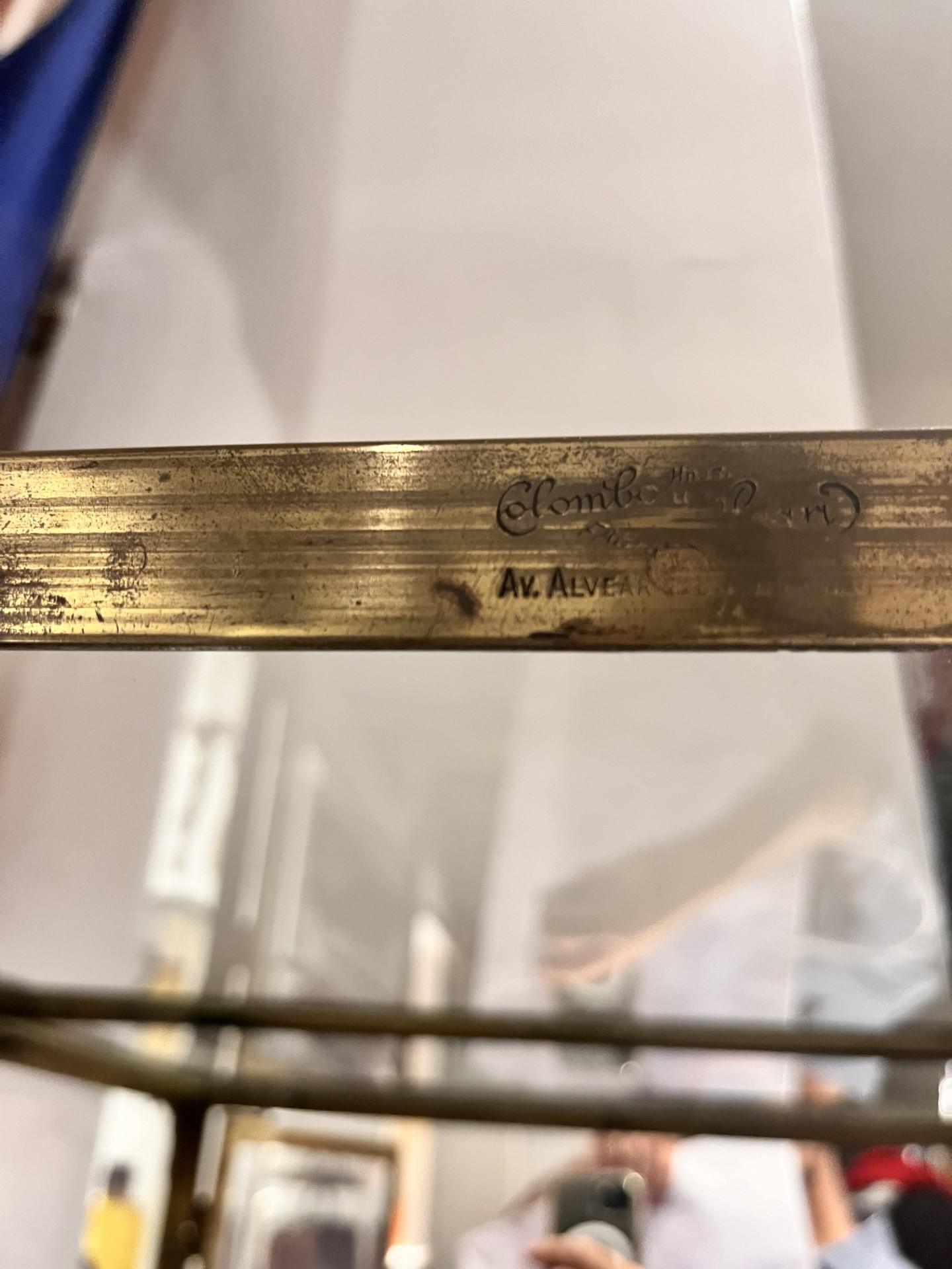 Vitrina de Bronce Antiguo en venta 5