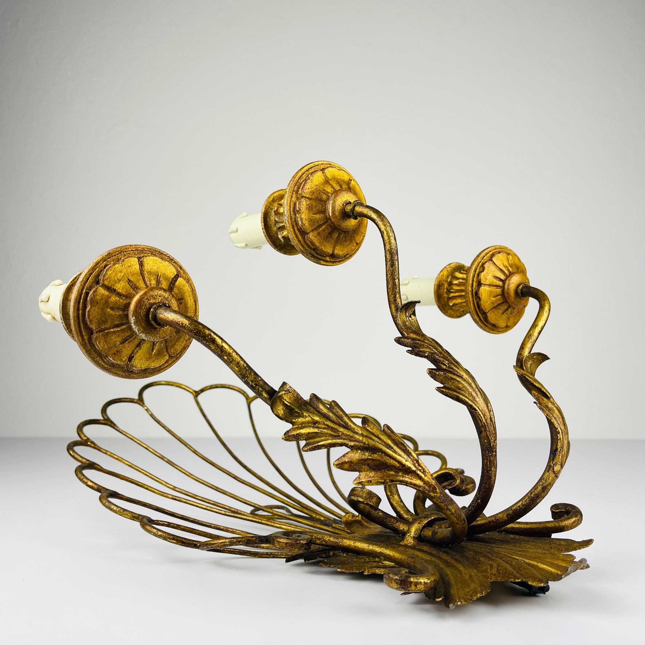 Lampada da parete in bronzo antico a 3 bracci, Italia anni '30 in vendita 7