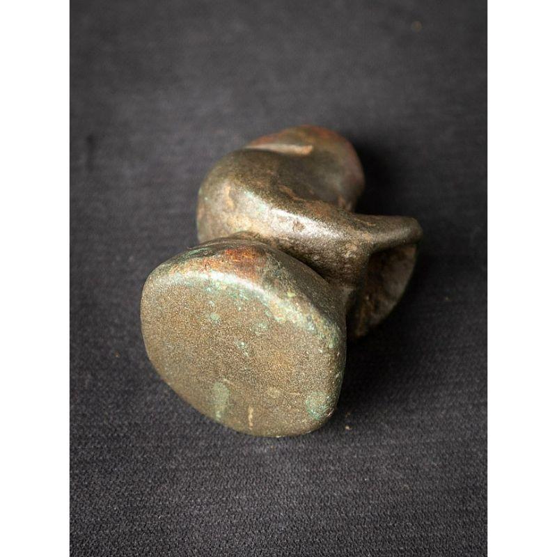 Antique bronzen Opium Weight from Burma For Sale 9