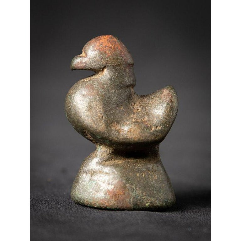 Fausse paire de bougeoirs orientaux en bronze gravé milieu XXe