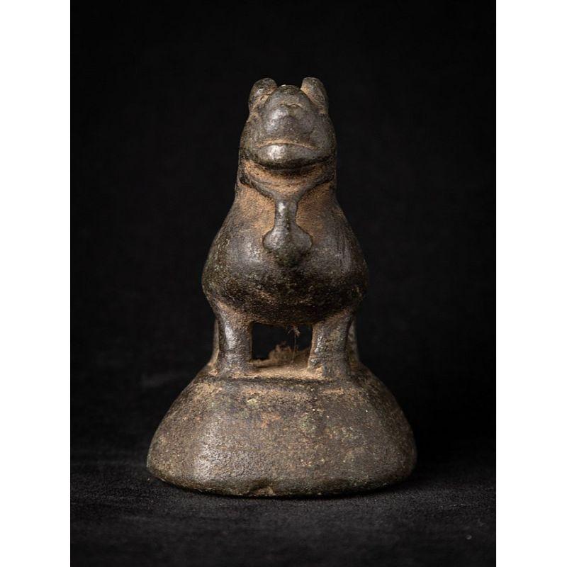 18th Century and Earlier Antique Bronzen Opiumweight from Burma For Sale