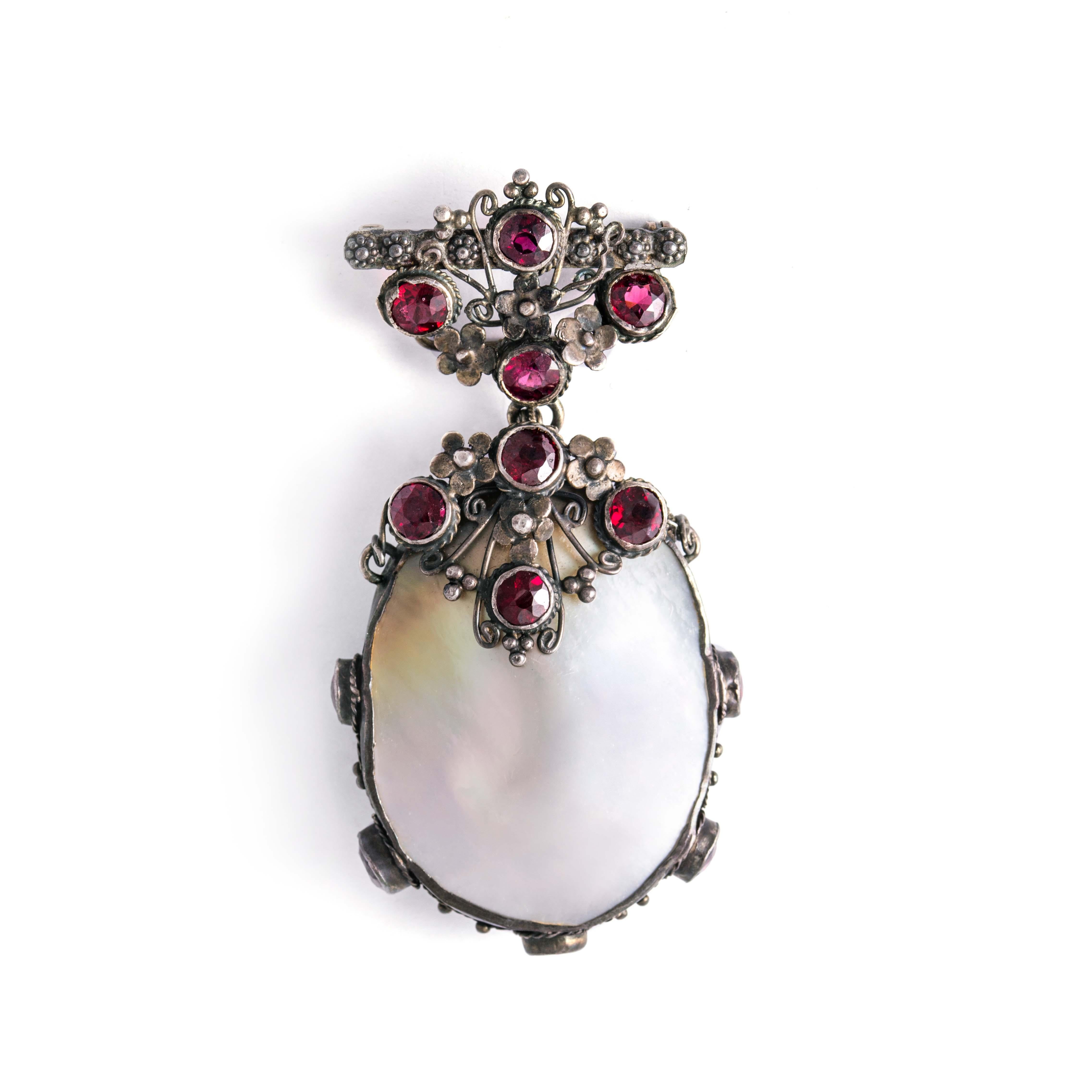 mother of pearl brooch antique