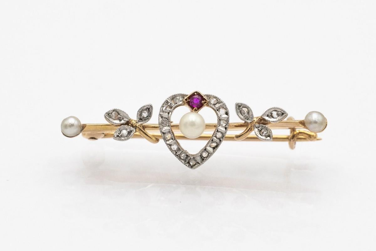 Broche antiguo con perlas y diamantes. en Bueno estado para la venta en Chorzów, PL