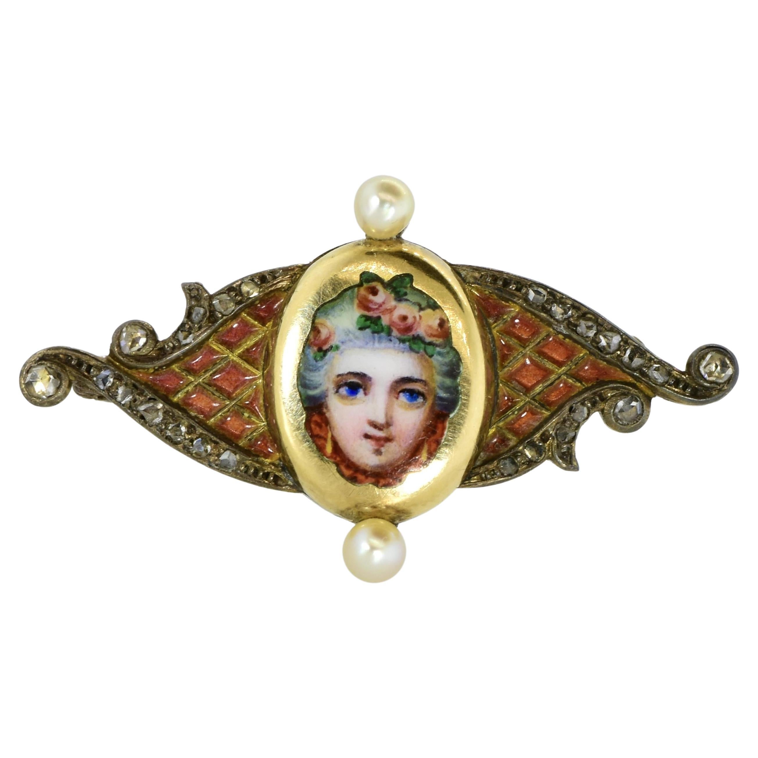 Broche ancienne avec  Portrait et émail transparent,  Diamants et perles naturelles