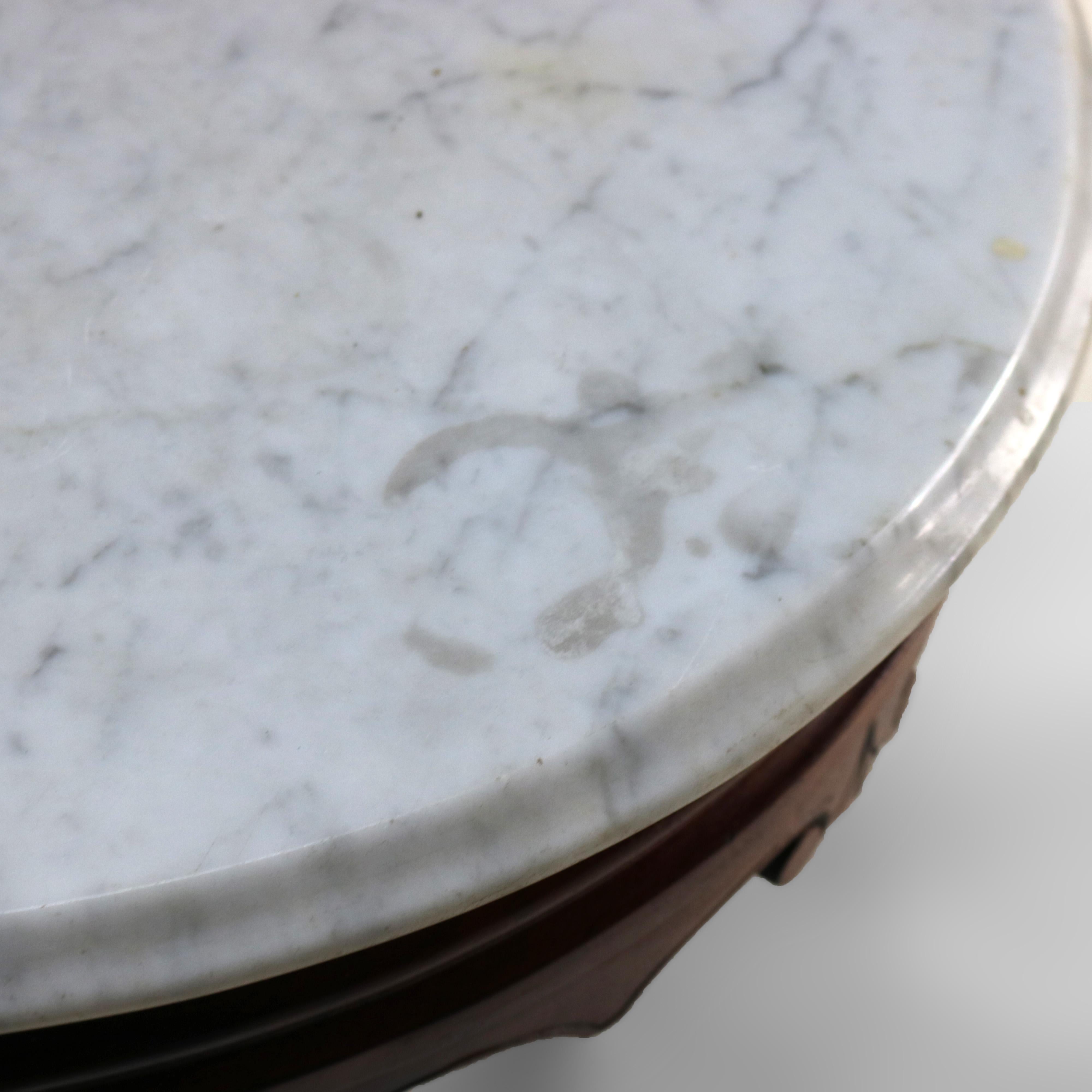 Ancienne table en noyer sculpté Brooks Victorian Renaissance Revival C1880 en vente 4