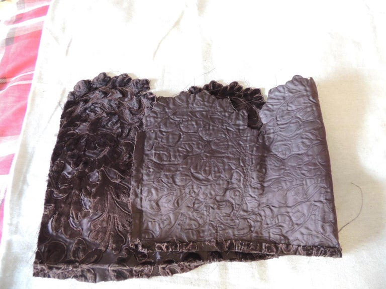 Antique Brown Applique Textile Fragment In Good Condition For Sale In Oakland Park, FL