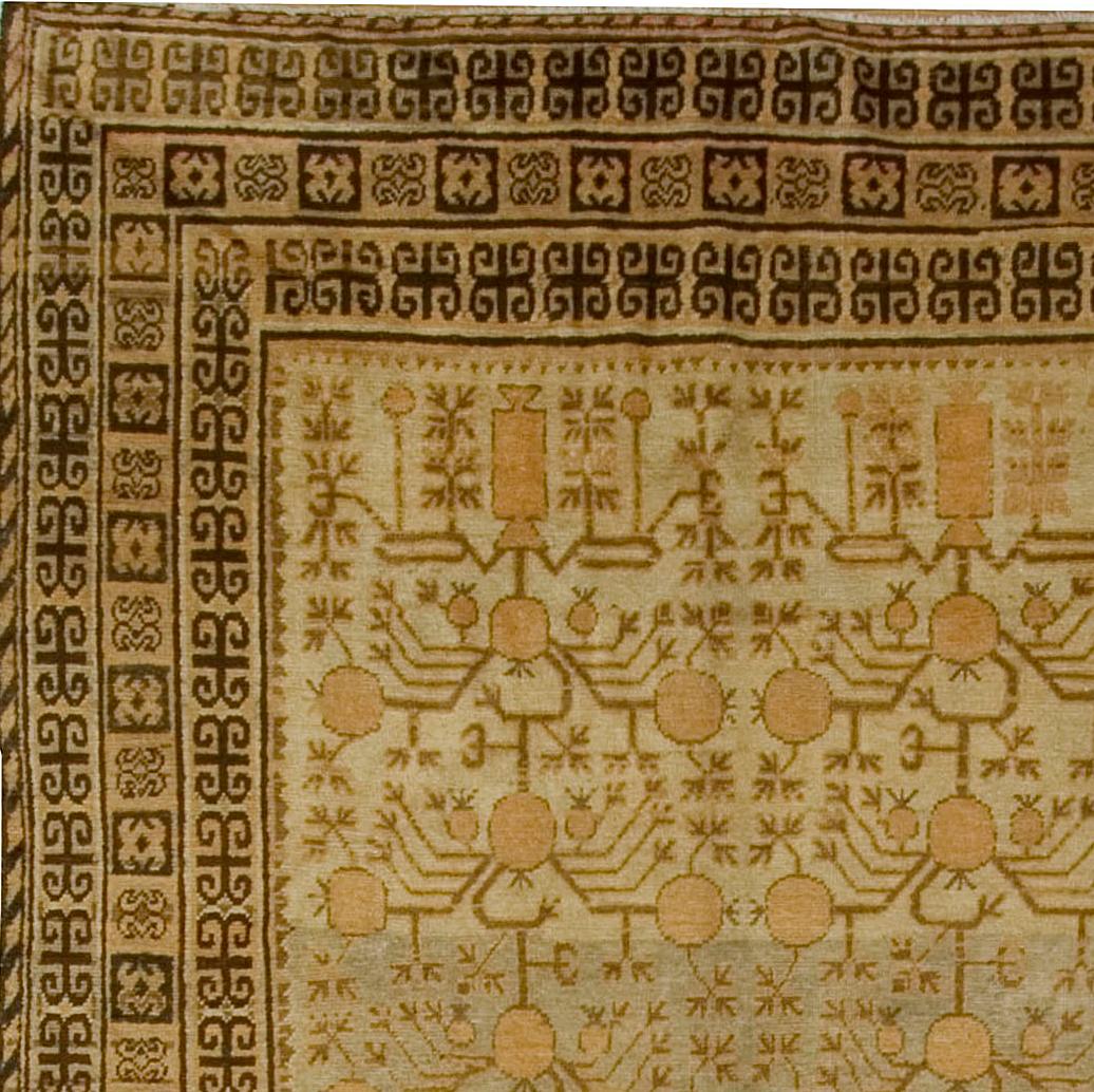 Tappeto marrone antico Khotan Samarcanda (a) Gallery 6'2 x 13'4 in vendita 2