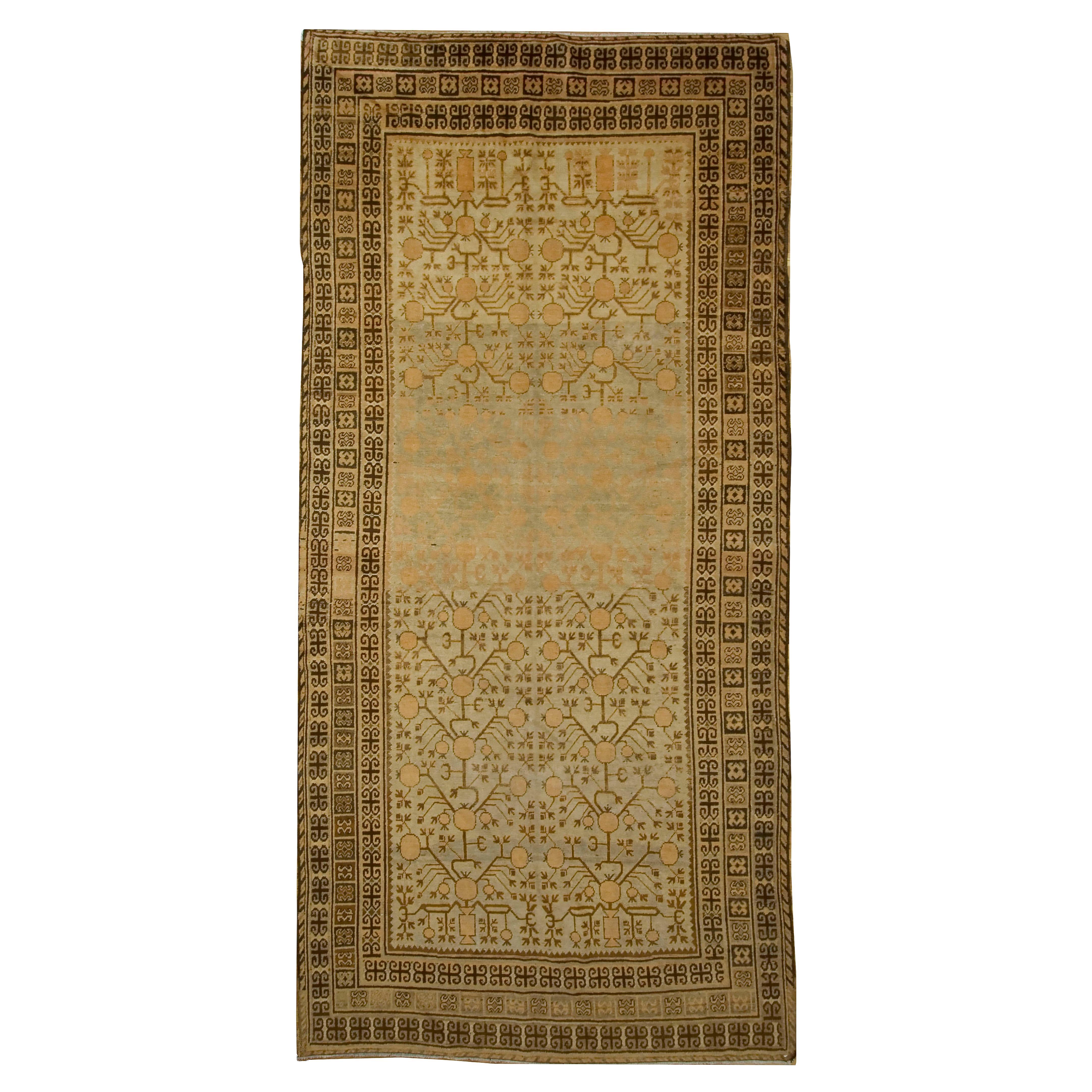 Tapis Antique Brown Khotan Samarkand Gallery Size Rug 6
2 x 13
4