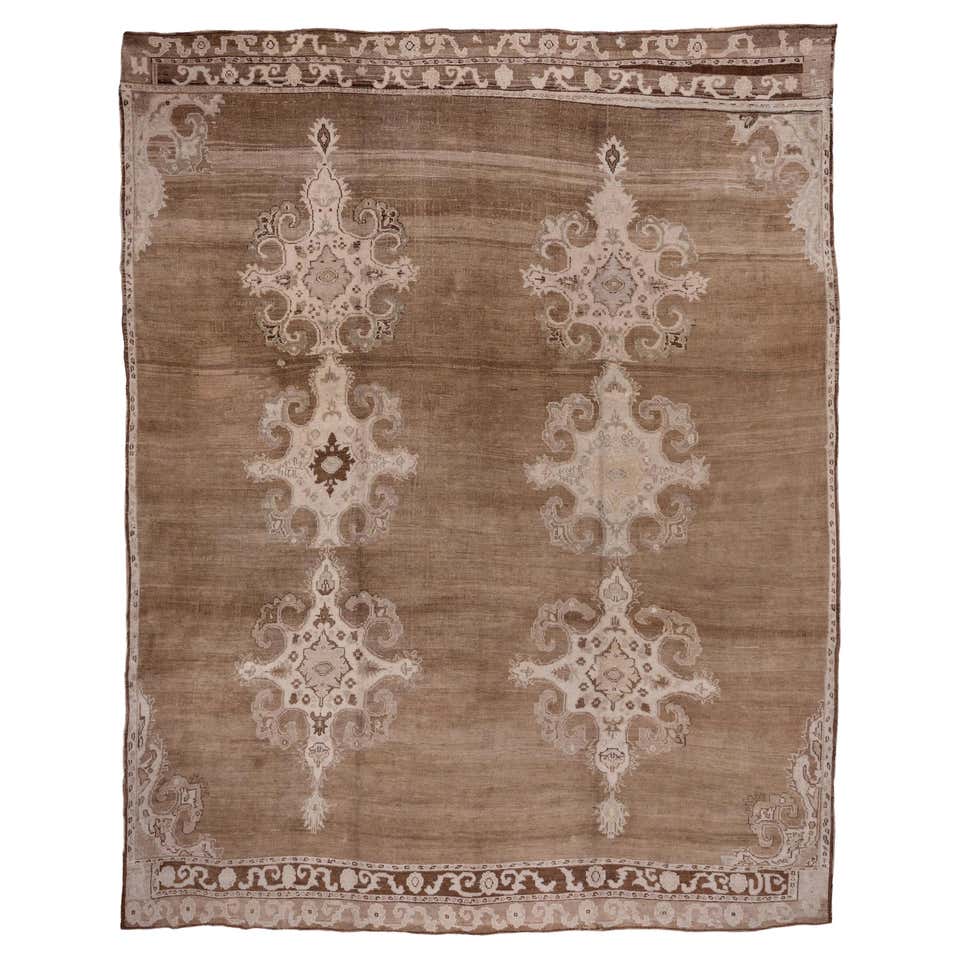 Antique Oushak Rug, Neutral Palette, circa 1920s For Sale at 1stDibs