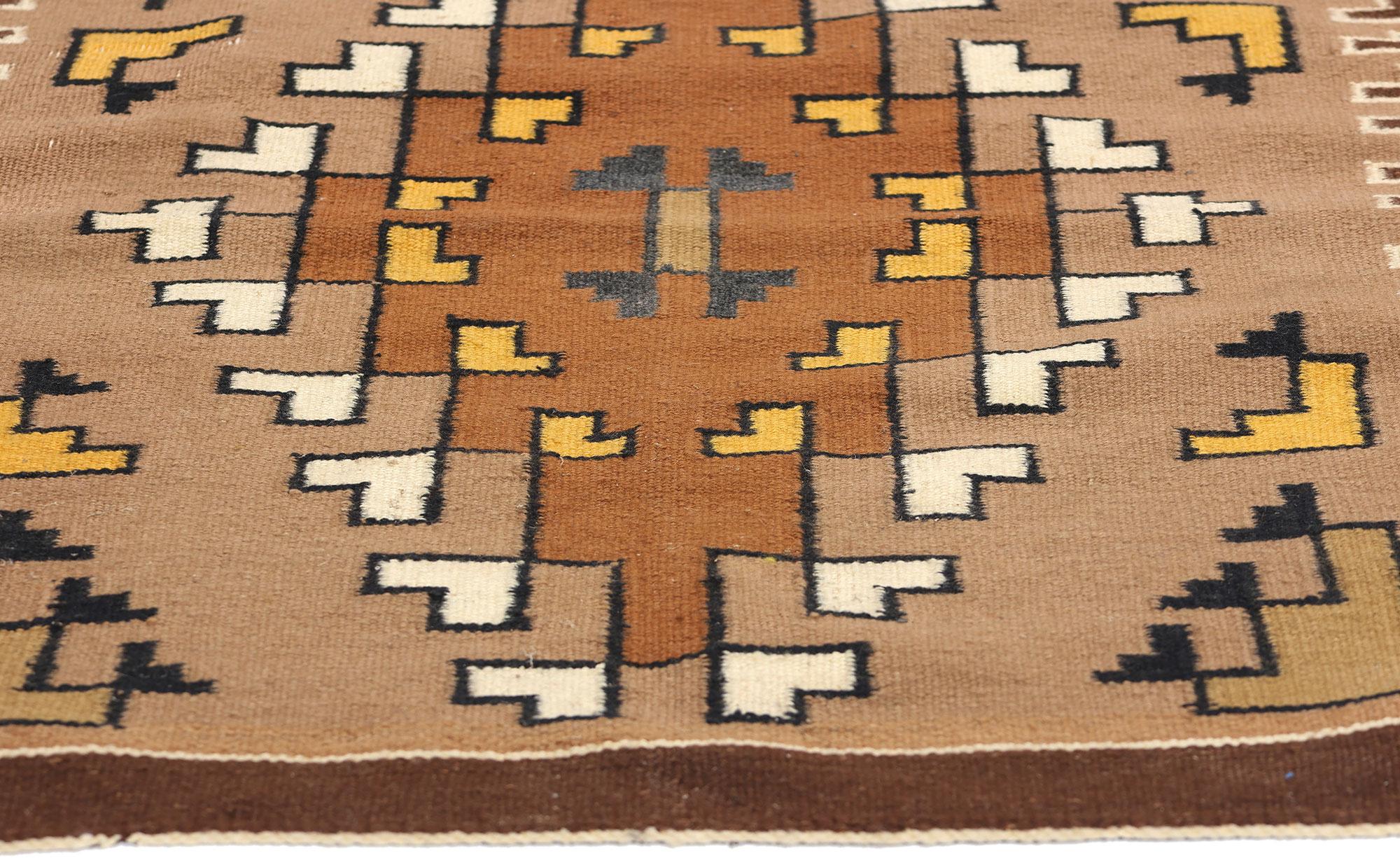 Antique Brown Two Grey Hills Navajo Rug Carpet, Native American Textile In Good Condition For Sale In Dallas, TX