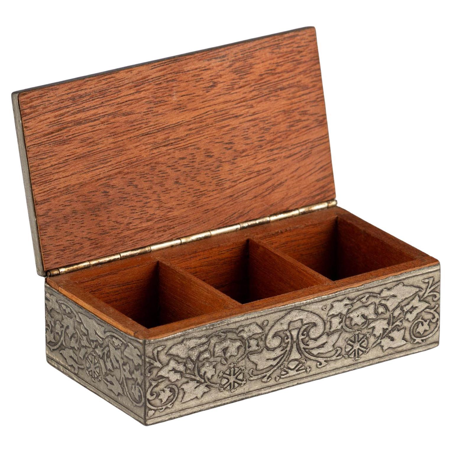 Antique Brown Wood Repoussé Chased Engraved Silver Stamp Box Case Dogs For Sale