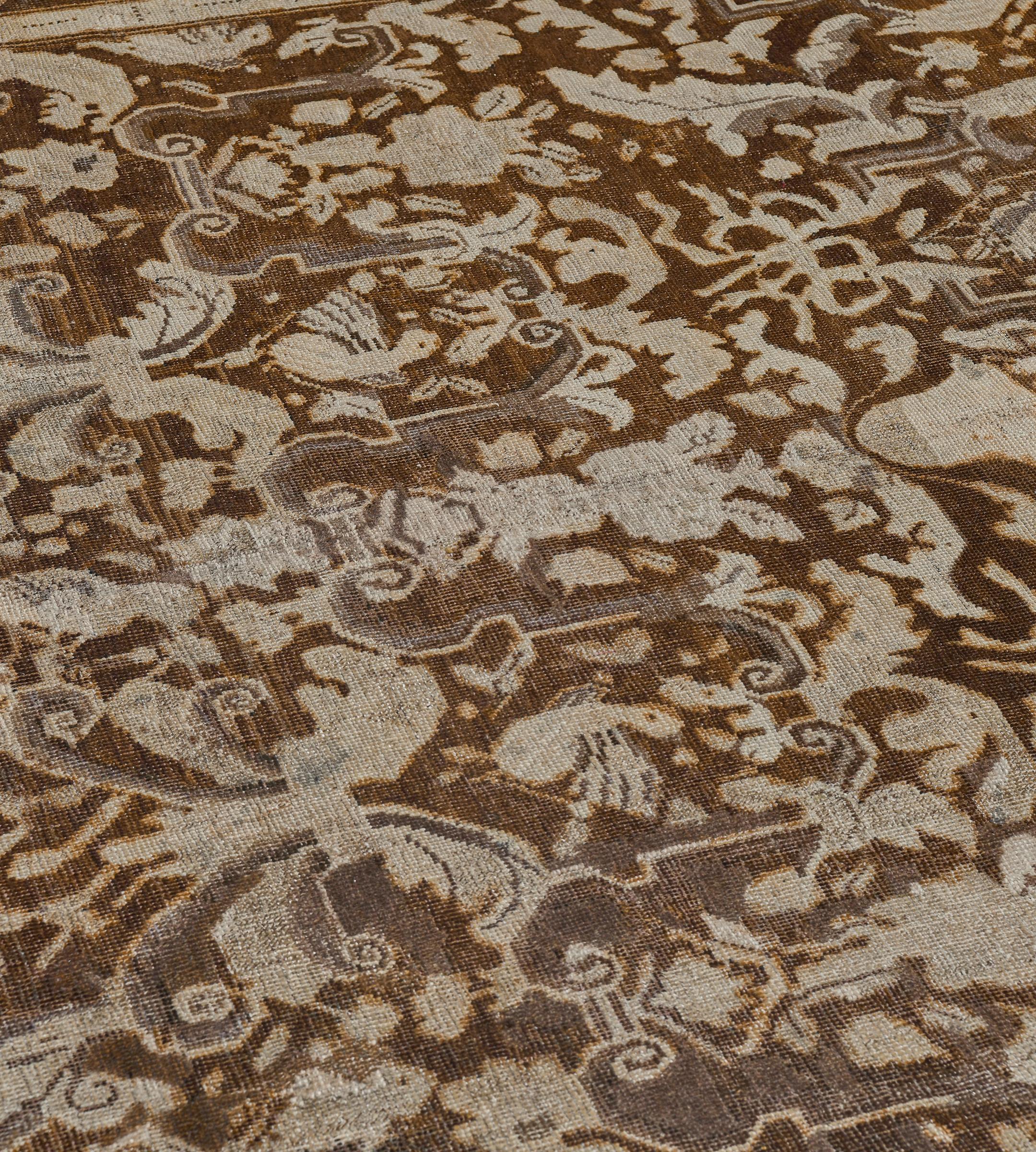 Alfombra caucásica Karabagh antigua de lana marrón con motivos aviares y florales Lana en venta