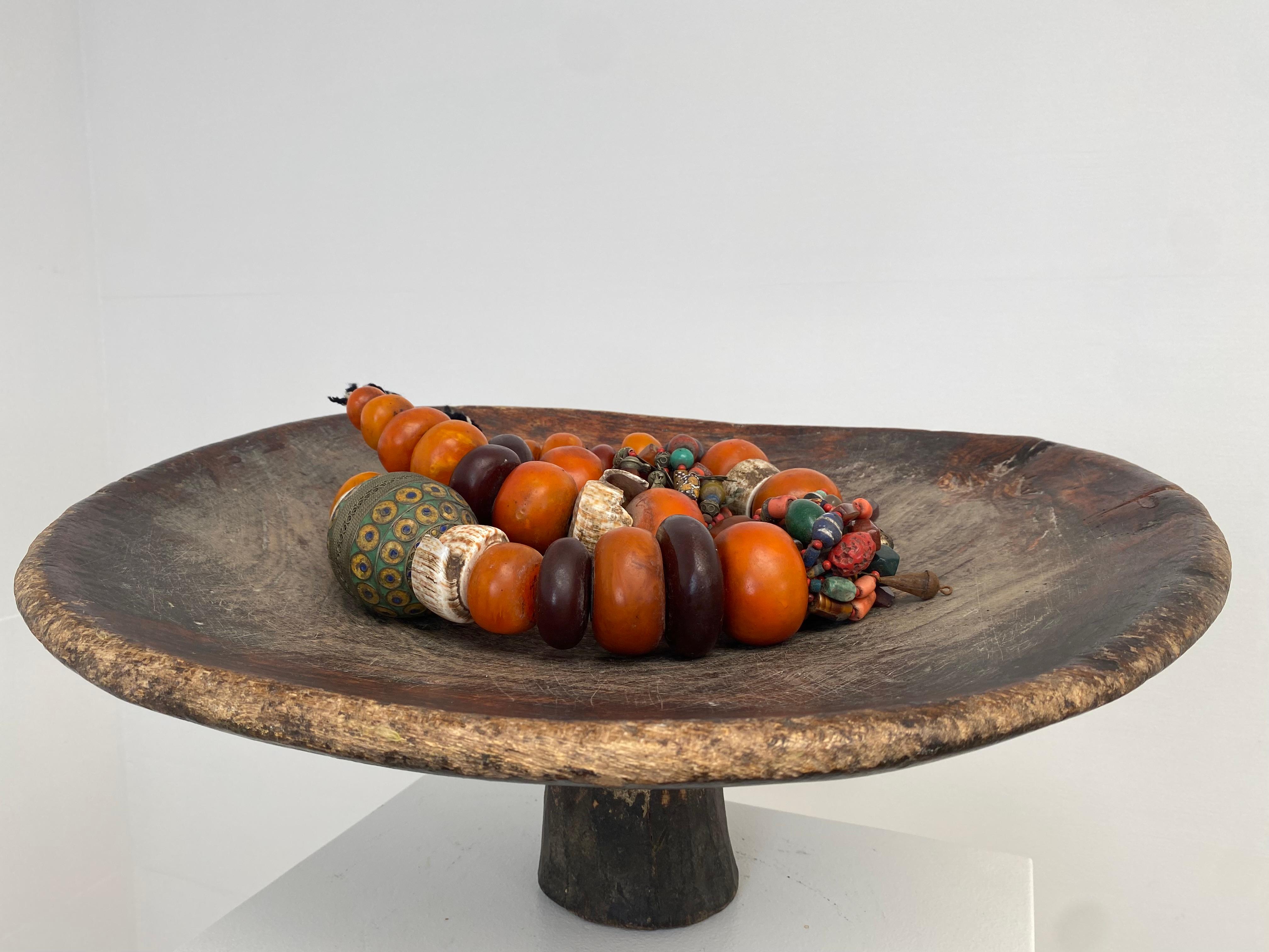 Antique, Brutalist Wooden Berber Tazza For Sale 6