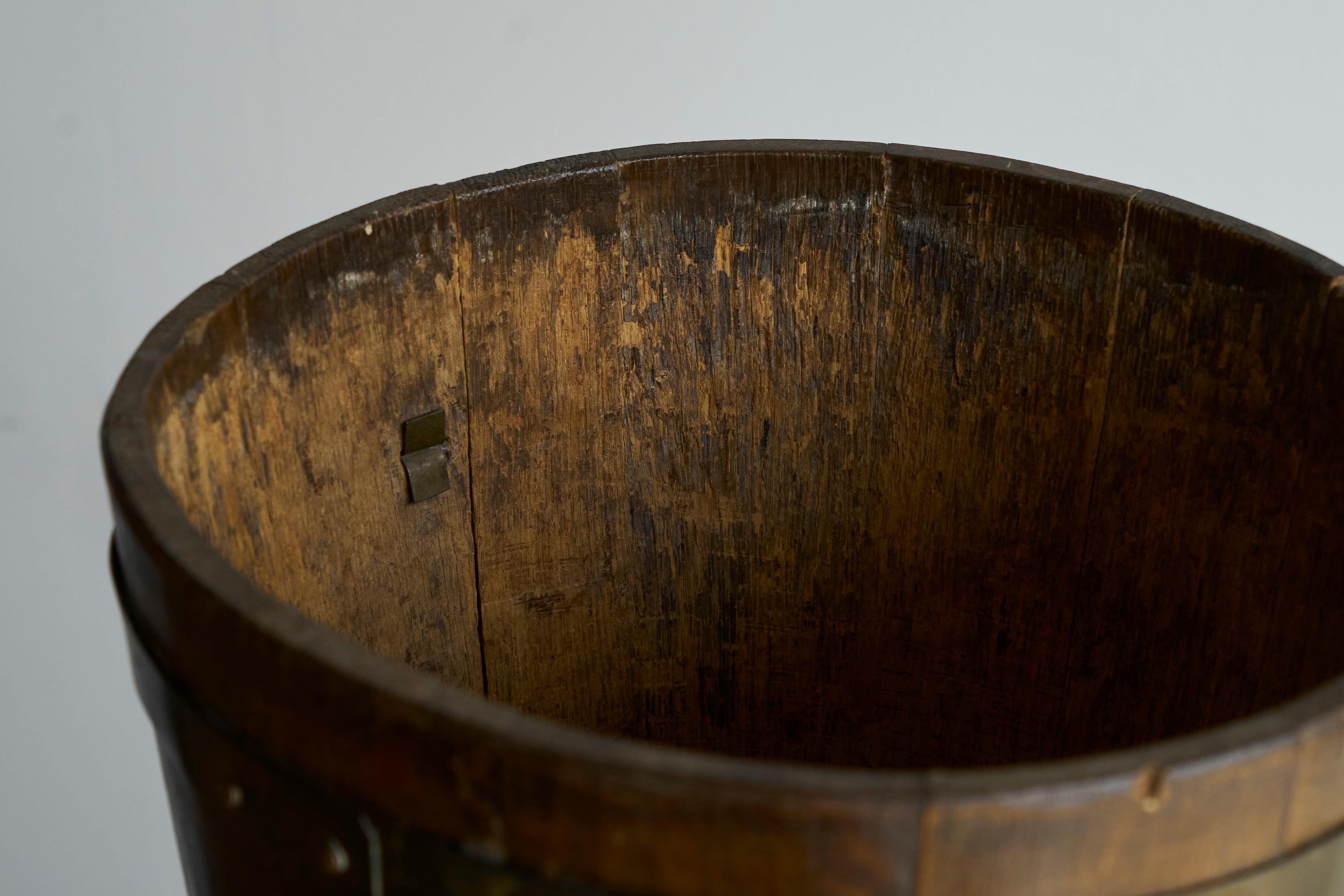 Antique Bucket or Waste Paper Basket in Wood and Brass 19th Century For Sale 3
