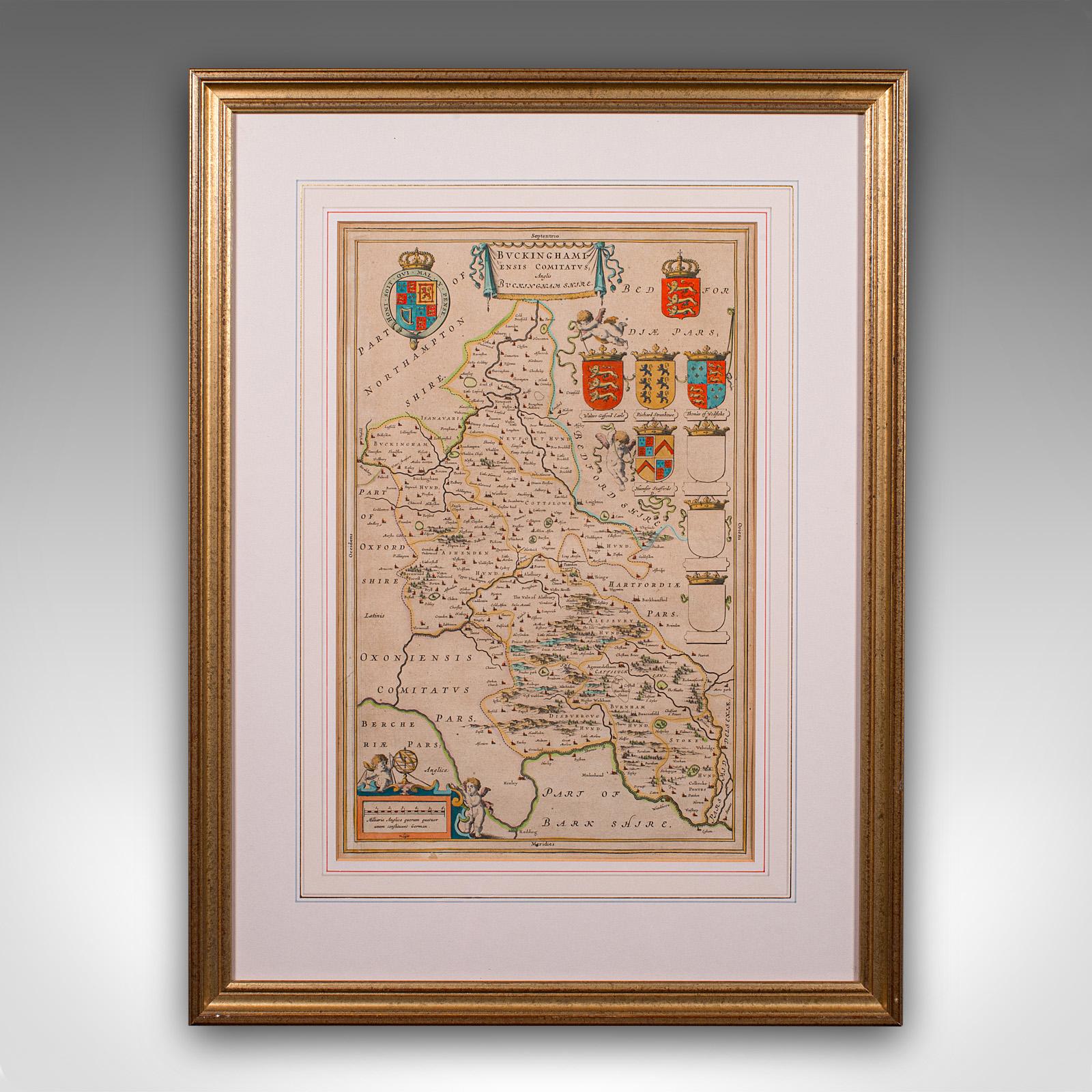 Mapa antiguo del condado de Buckinghamshire. Reproducción inglesa, enmarcada, de un grabado atlas del holandés Joan Blaeu, del siglo XVII y posteriores.

Una delicia para el coleccionista o el nativo del condado, con este encantador mapa de