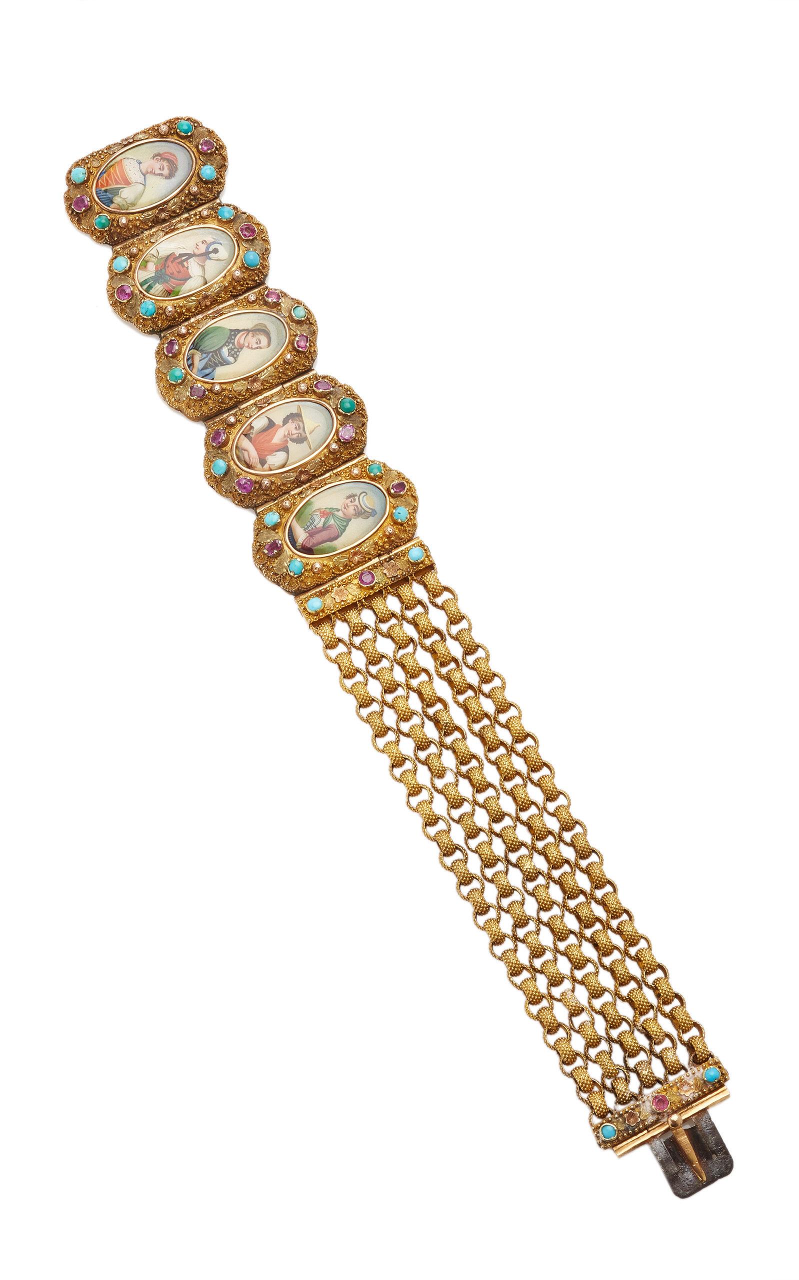 Taille cabochon Bracelet antique en or émaillé bucolique en vente
