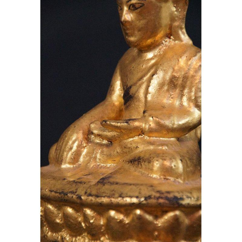 Antica statua di Buddha dalla Birmania in vendita 5