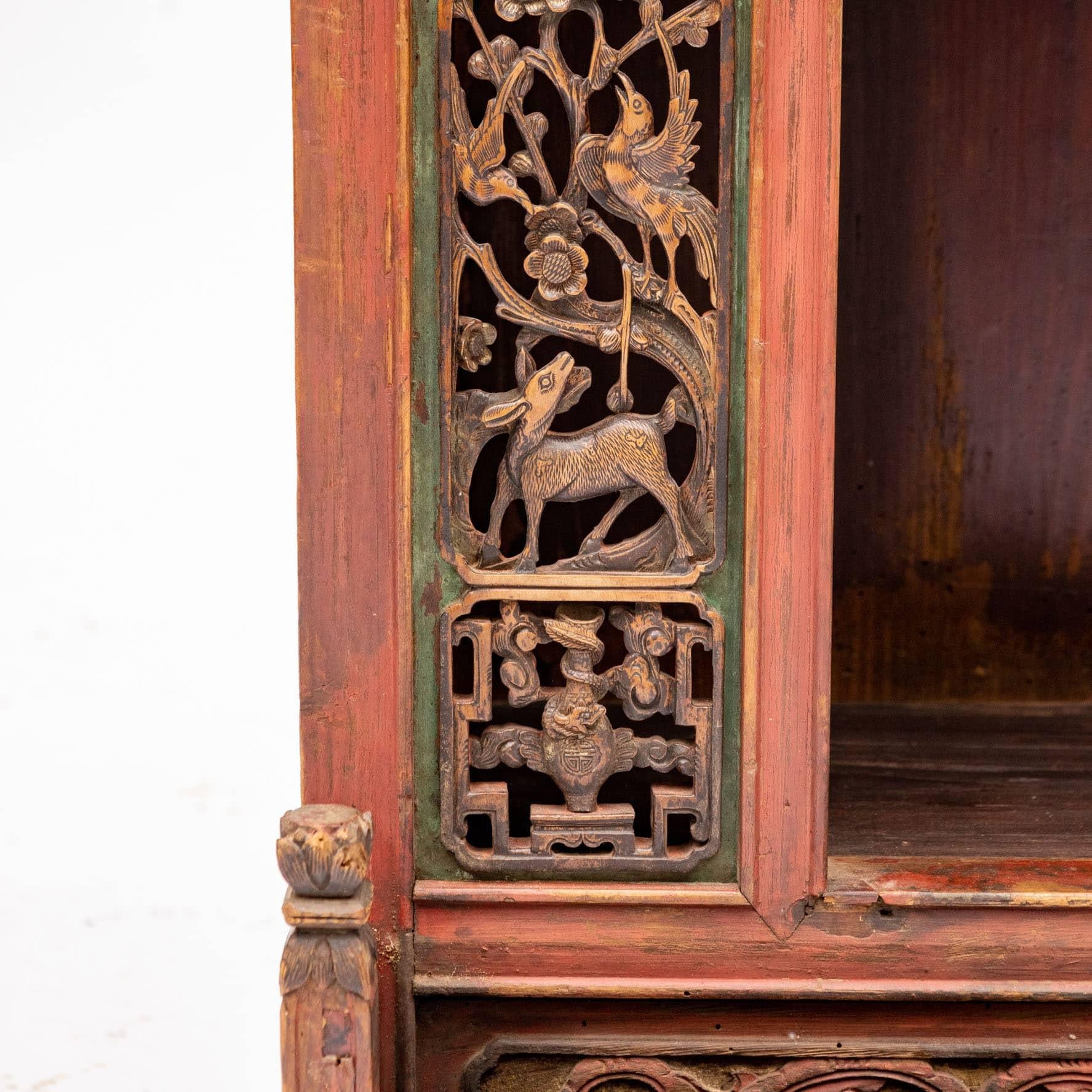 Pine Antique Buddhist Alter Shrine 17-16'th Century For Sale