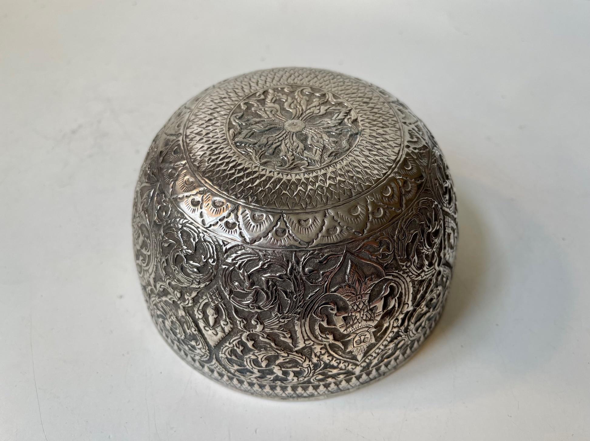 Antique Buddhist Singing Bowl in Carved & Repoussé Silver For Sale 2